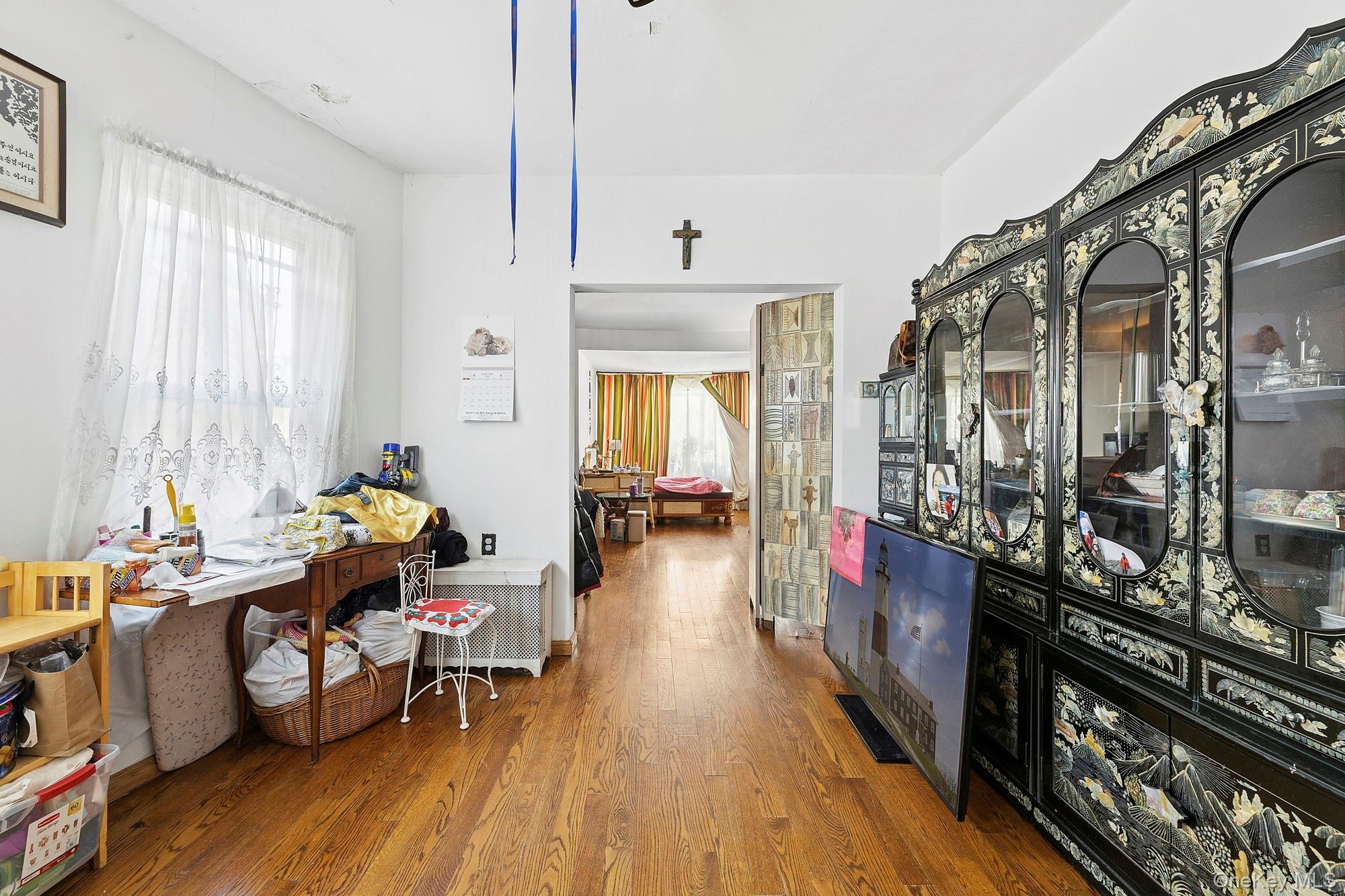 #9 photo, 4363 160th Street, Flushing , NY 11358