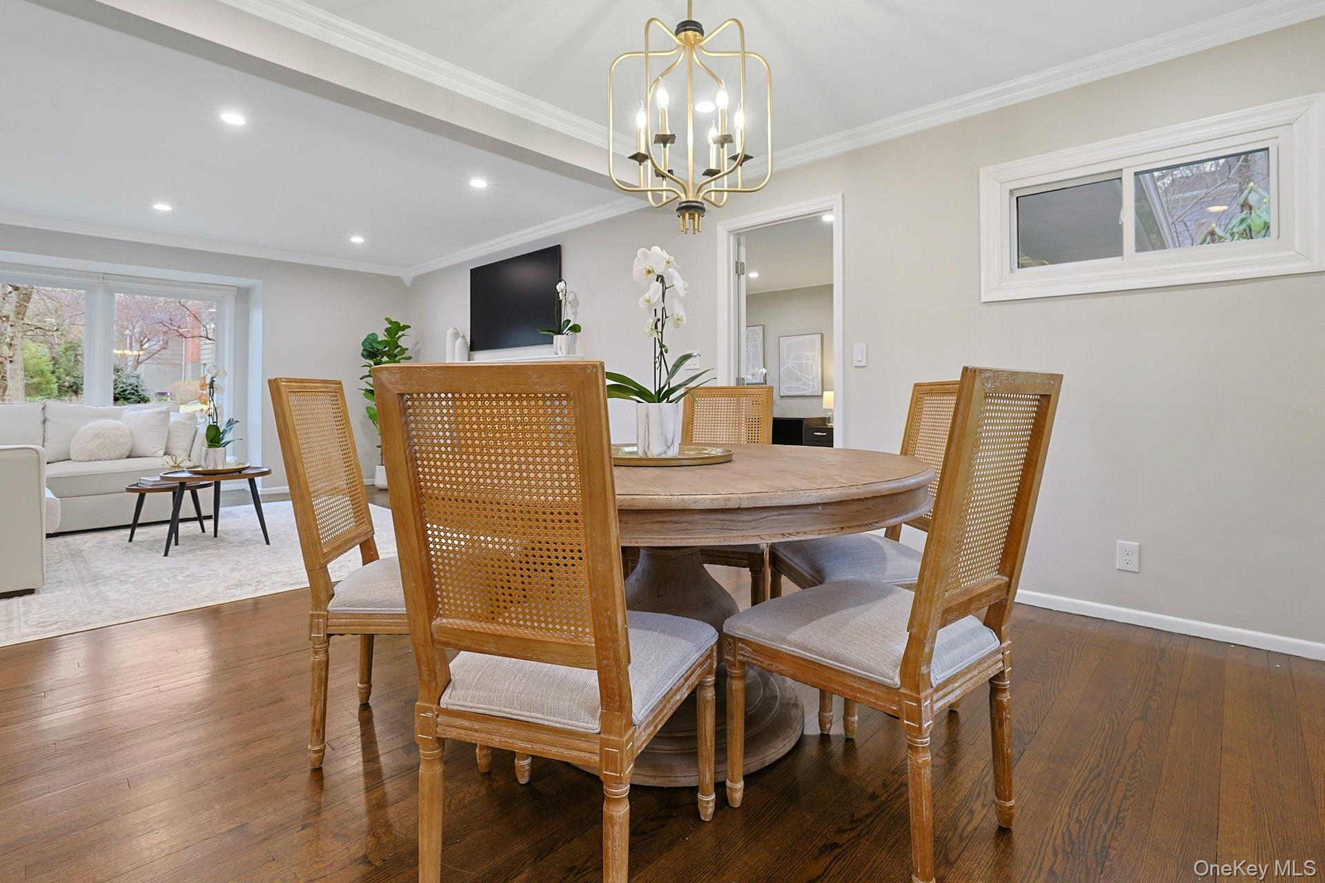 #8 photo, 2 Doris Drive, Scarsdale , NY 10583