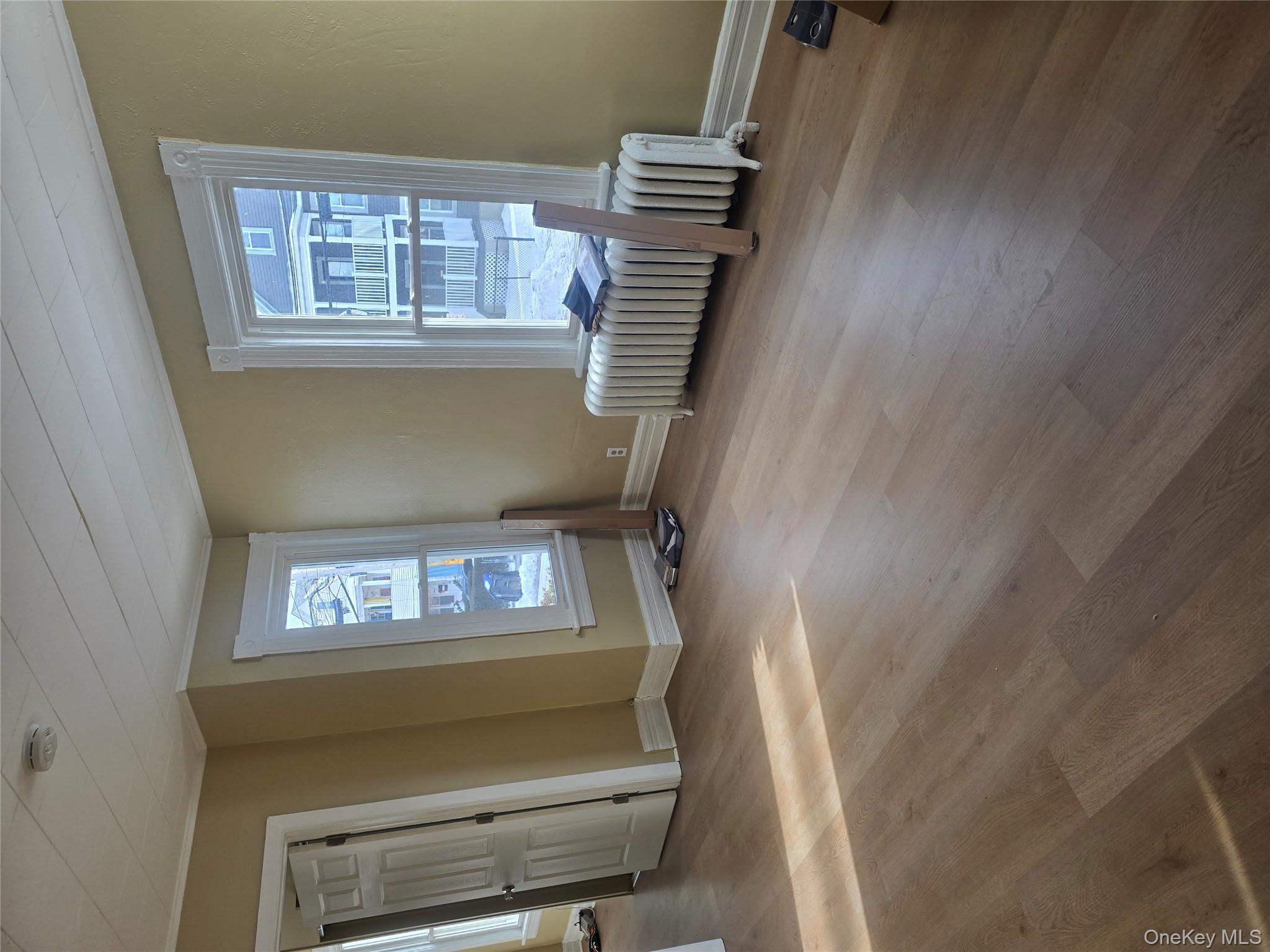 #8 photo, 30 S White Street, Poughkeepsie , NY 12601