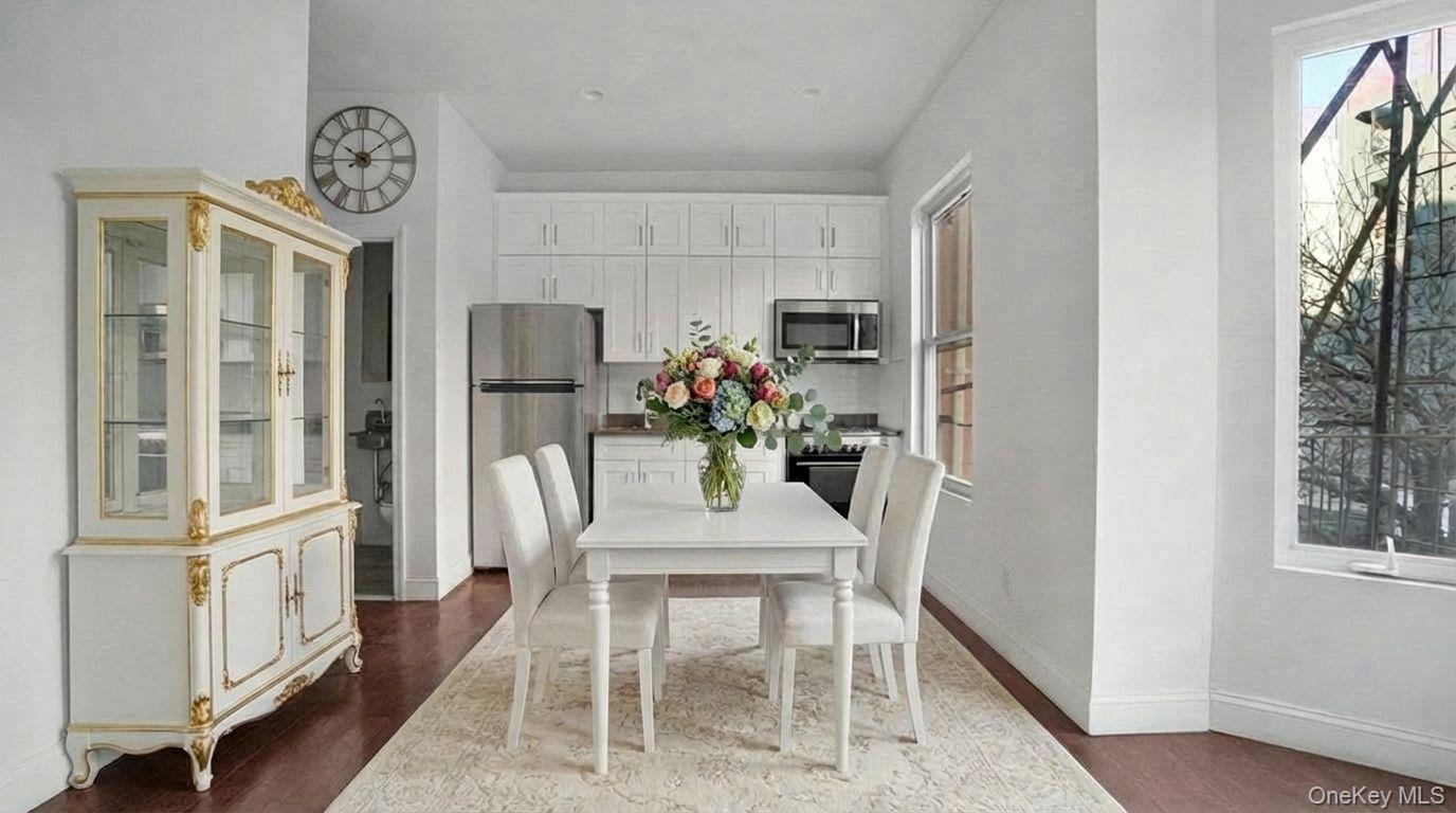 #5 photo, 1823 Anthony Avenue, Бронкс ‖ Bronx , NY 10457