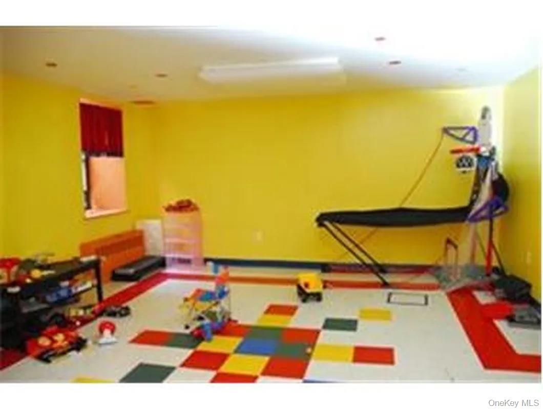 #16 photo, 231 W 148th Street, 맨해튼 New York (Manhattan) , NY 10039