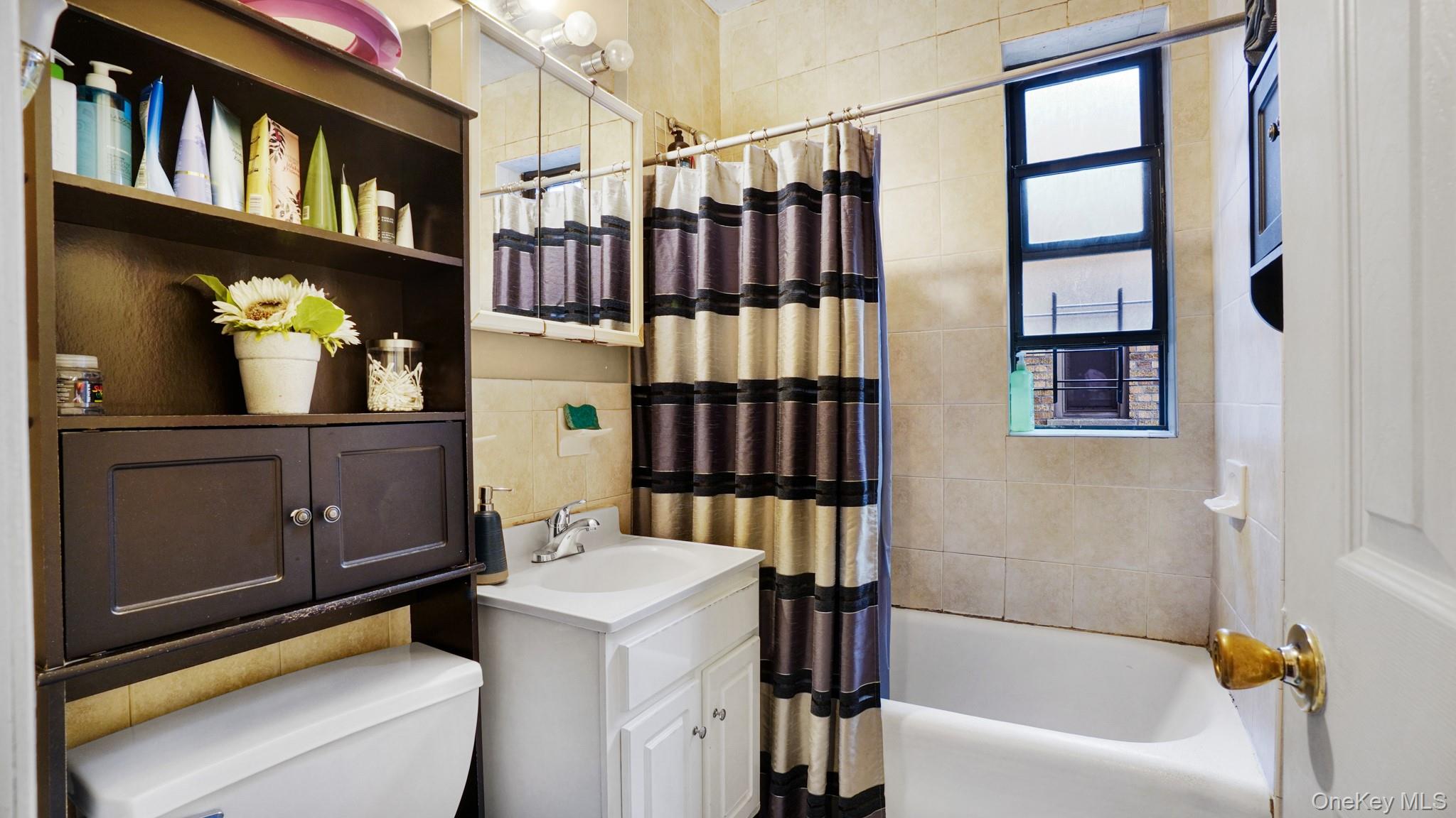 #6 photo, 1922 McGraw Avenue, Бронкс ‖ Bronx , NY 10462