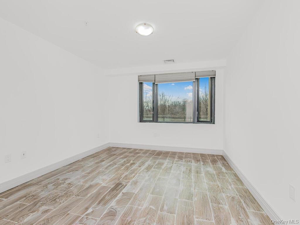 #2 photo, 701 Ridge Hill Boulevard, 뉴욕주 Yonkers , NY 10710