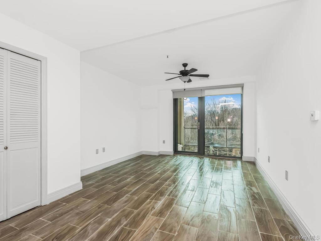 #4 photo, 701 Ridge Hill Boulevard, 뉴욕주 Yonkers , NY 10710