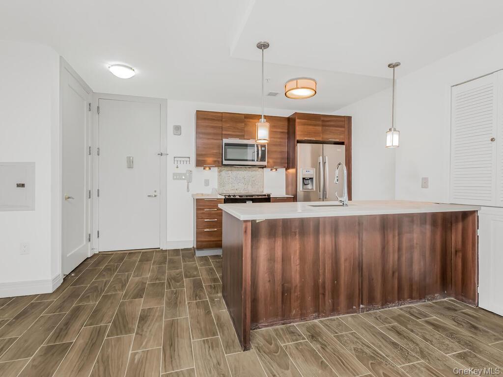 #7 photo, 701 Ridge Hill Boulevard, 뉴욕주 Yonkers , NY 10710