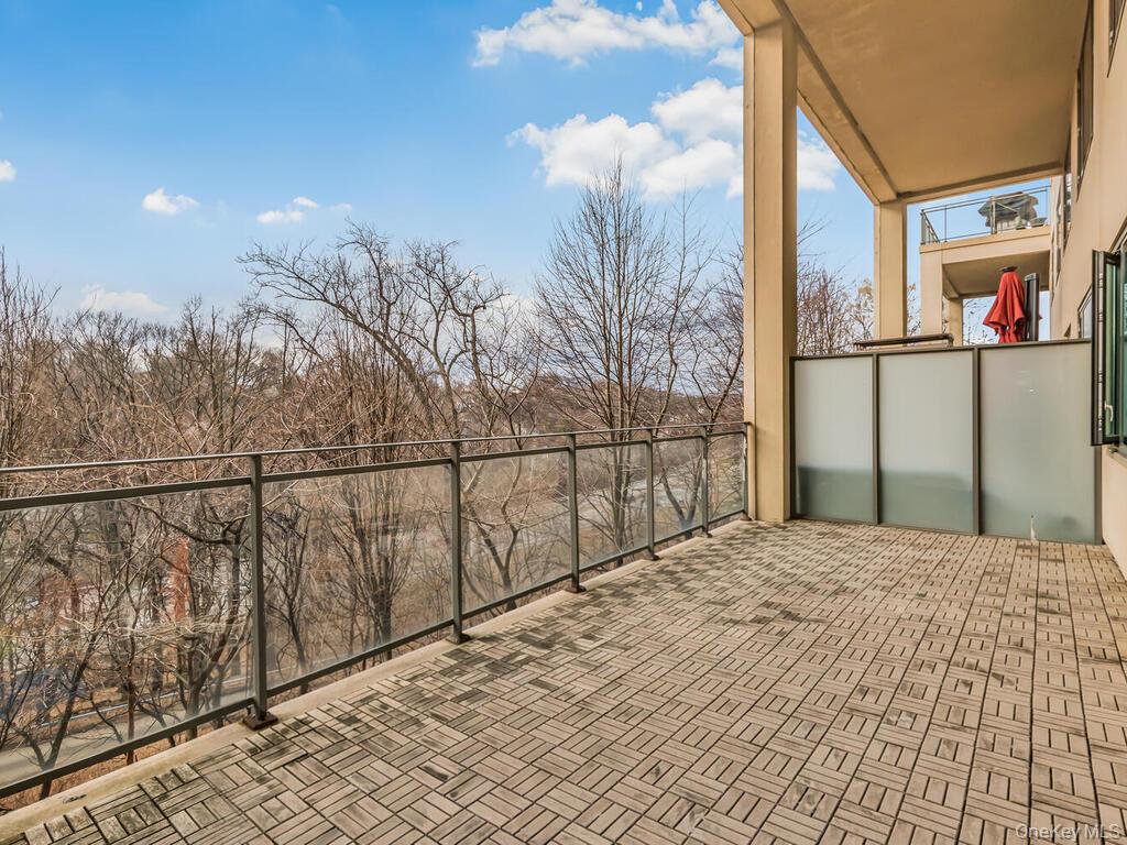 #8 photo, 701 Ridge Hill Boulevard, 뉴욕주 Yonkers , NY 10710