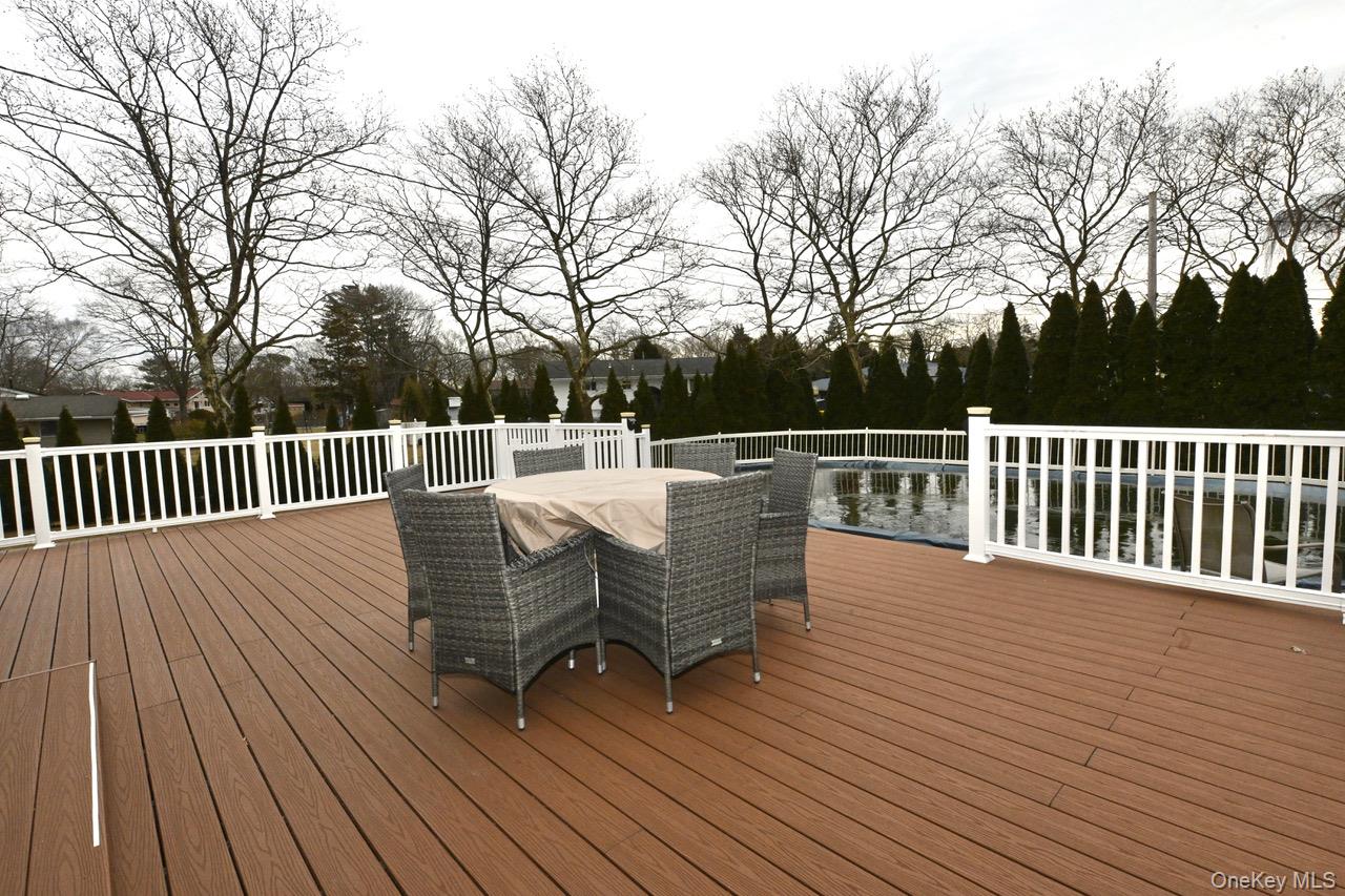 #17 photo, 7 McNulty Street, सफ़ोक काउंटी Dix Hills , NY 11746