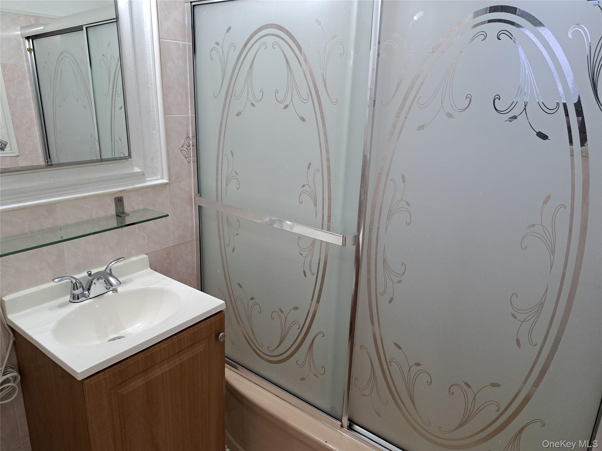 #15 photo, 20206 Rocky Hill Road, 皇后区 贝塞 Bayside , NY 11361