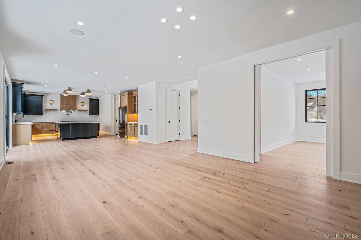 #13 photo, 458 Harrison Avenue, Miller Place , NY 11764