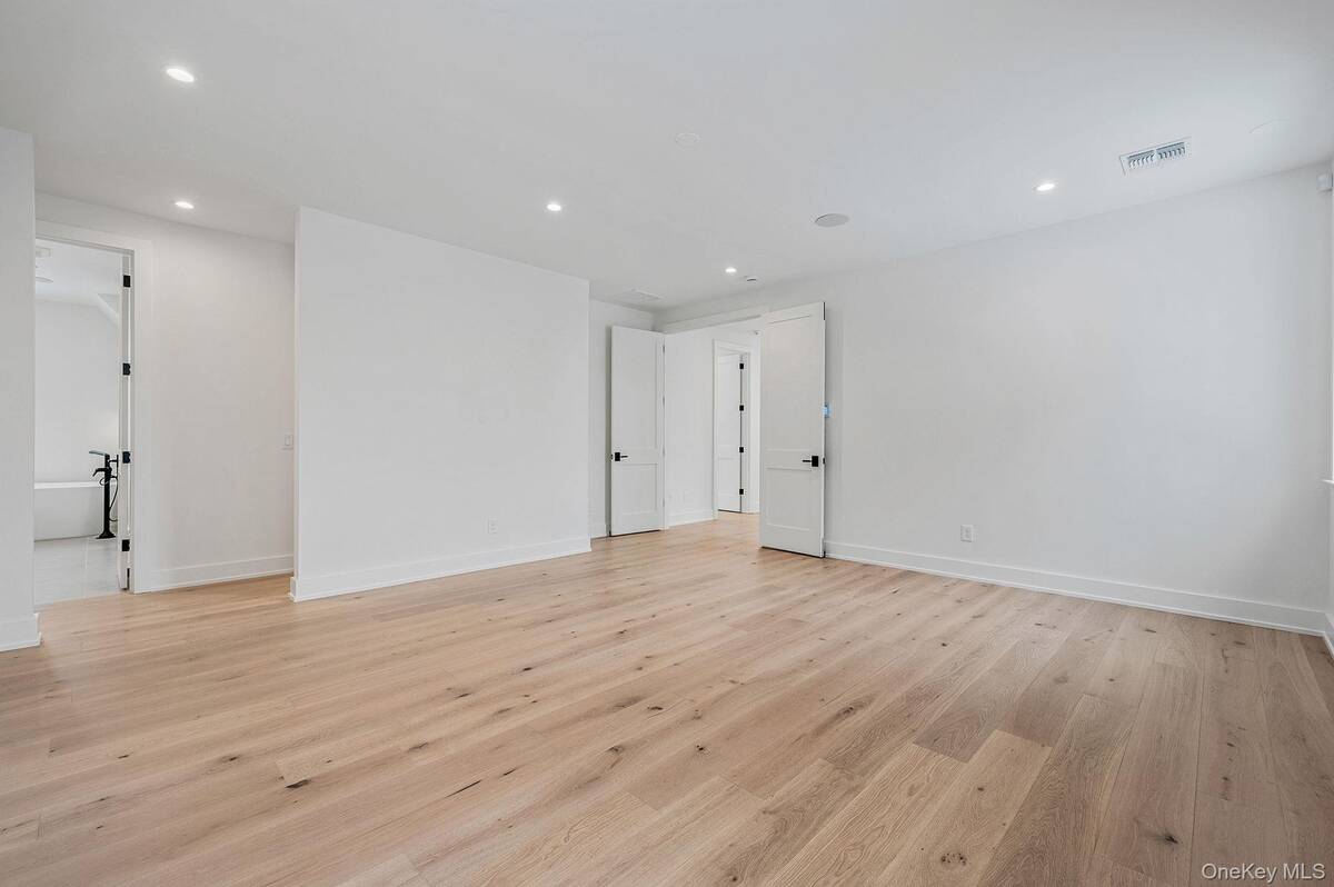 #36 photo, 458 Harrison Avenue, Miller Place , NY 11764