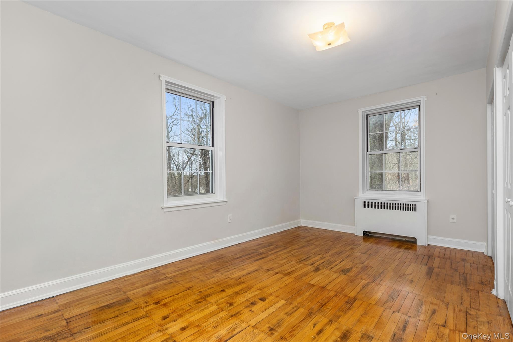 #13 photo, 60 Pinewood Avenue, Hartsdale , NY 10530