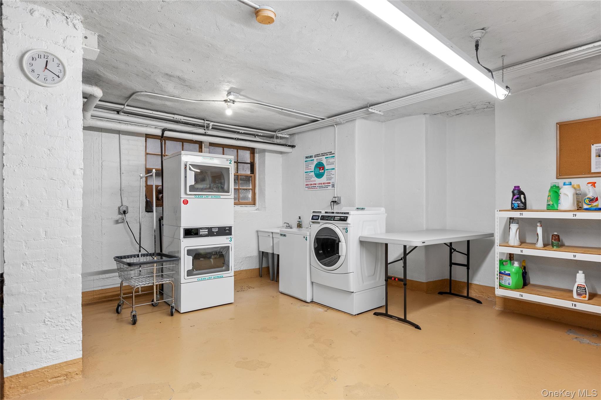 #18 photo, 60 Pinewood Avenue, Hartsdale , NY 10530