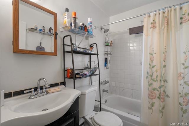 #16 photo, 576 Barbey Street, Brooklyn , NY 11207