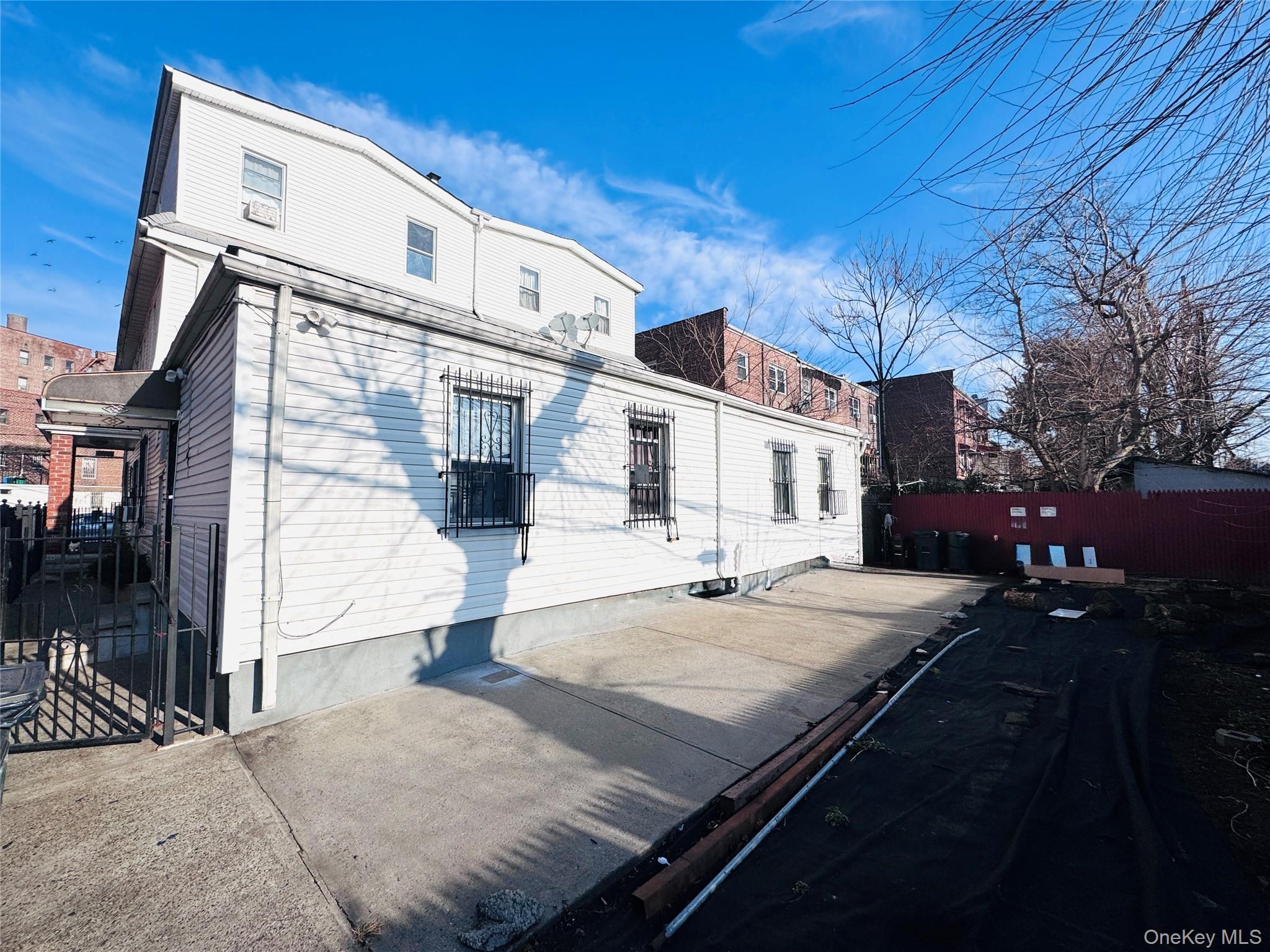 #2 photo, 9206 43rd Avenue, 皇后区 Elmhurst , NY 11373