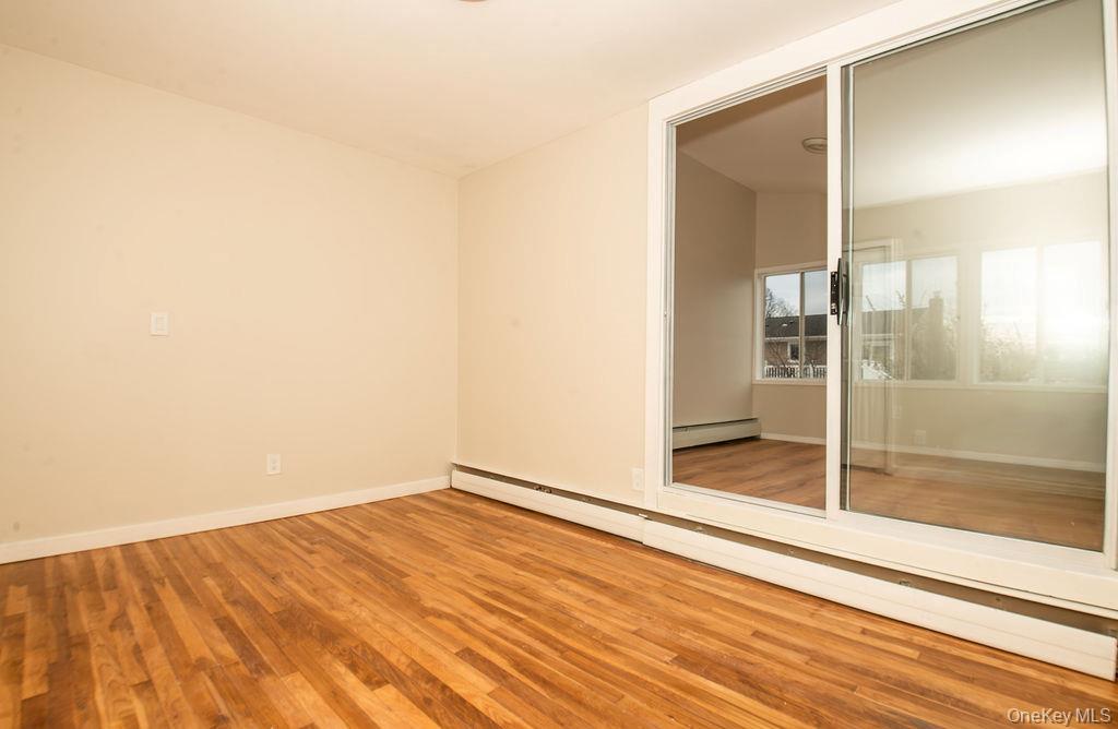 #7 photo, 15 E Clearwater Road, Саффолк ‖ Lindenhurst , NY 11757