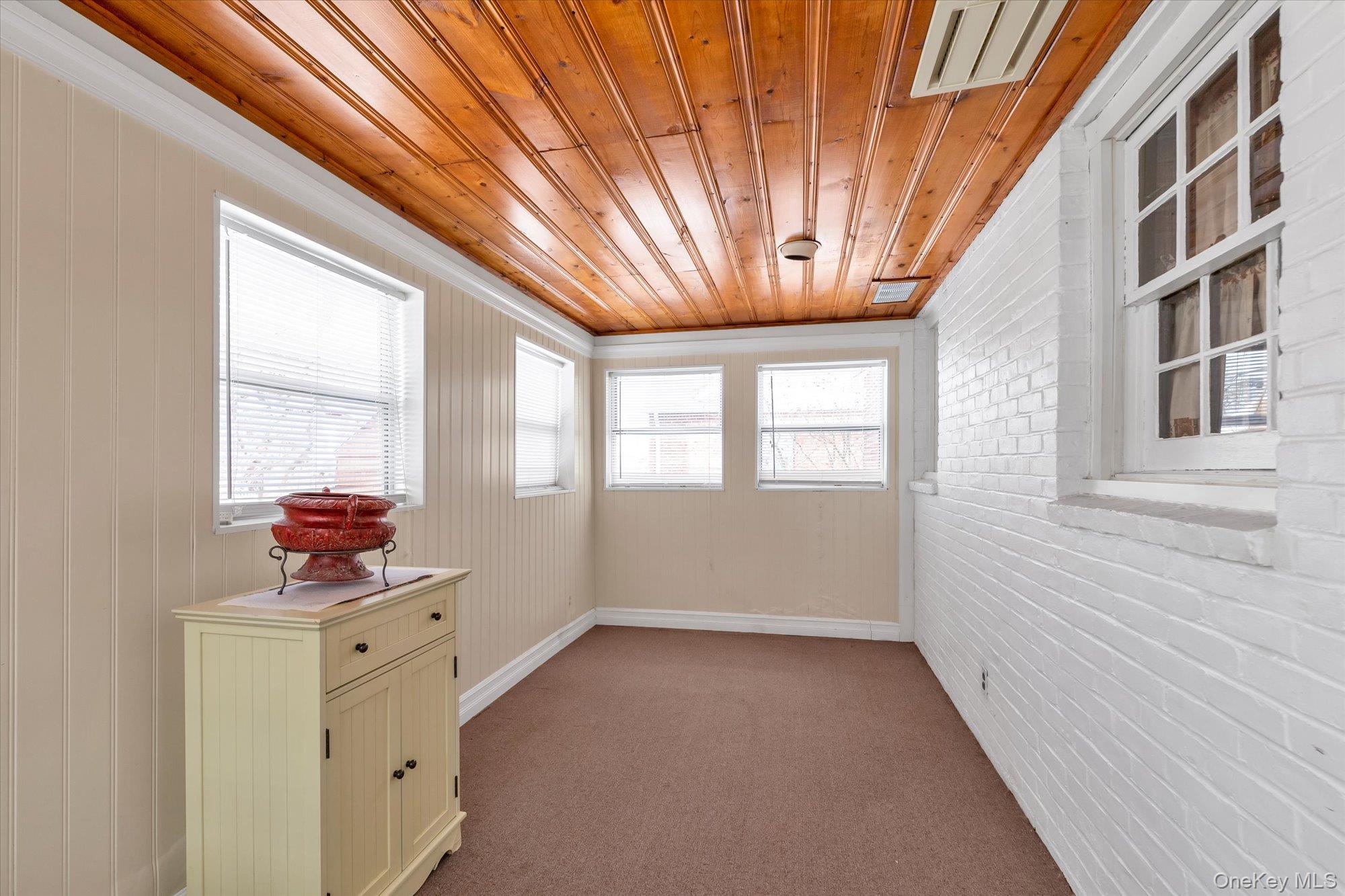 #11 photo, 45 Sylvia Lane, New Hyde Park , NY 11040