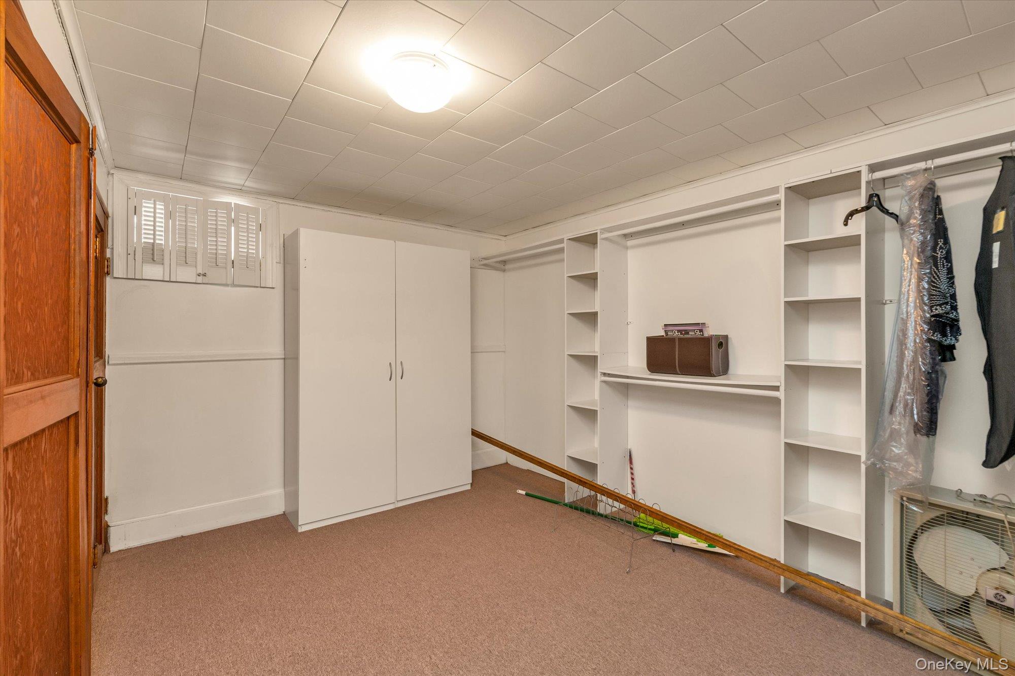 #19 photo, 45 Sylvia Lane, New Hyde Park , NY 11040