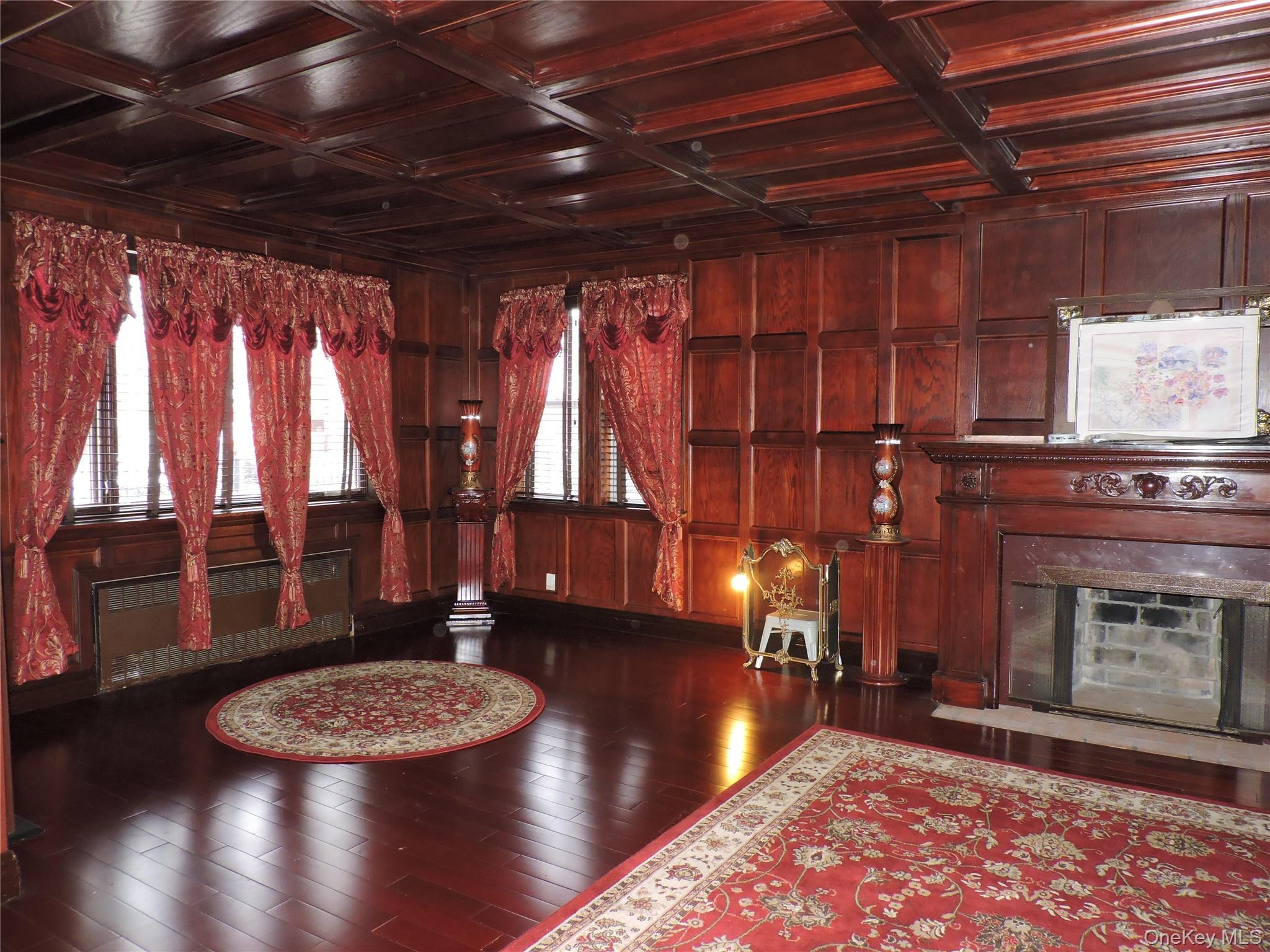 #4 photo, 131-01 229th Street, קווינס Laurelton , NY 11413