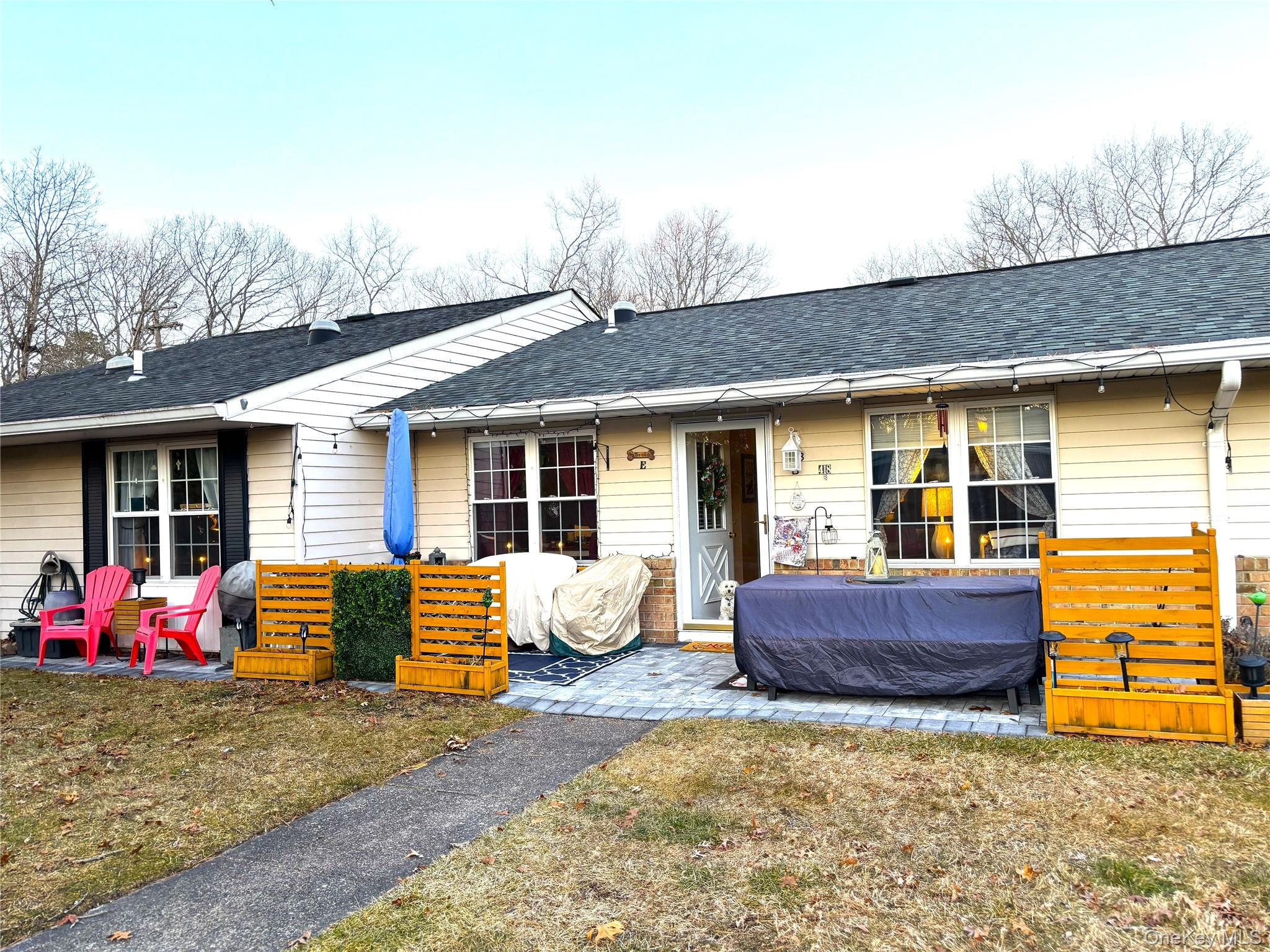 #1 photo, 418 Weymouth Court, Ridge , NY 11961