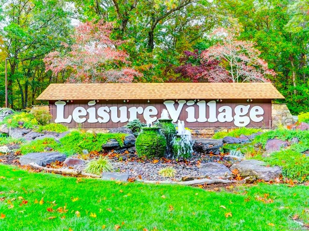 #19 photo, 418 Weymouth Court, Ridge , NY 11961