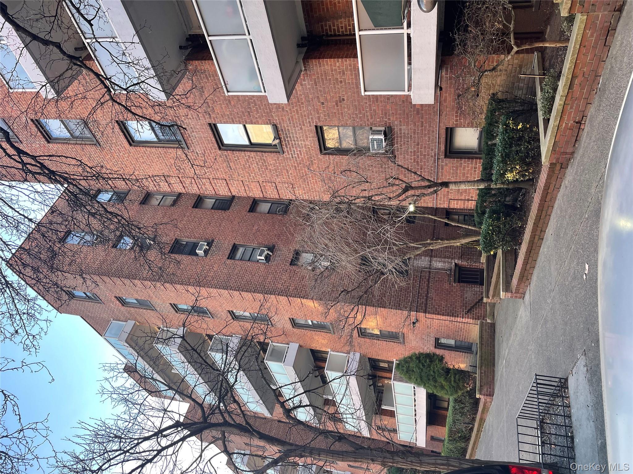 #14 photo, 83-40 Austin Street, Куинс ‖ Kew Gardens , NY 11415