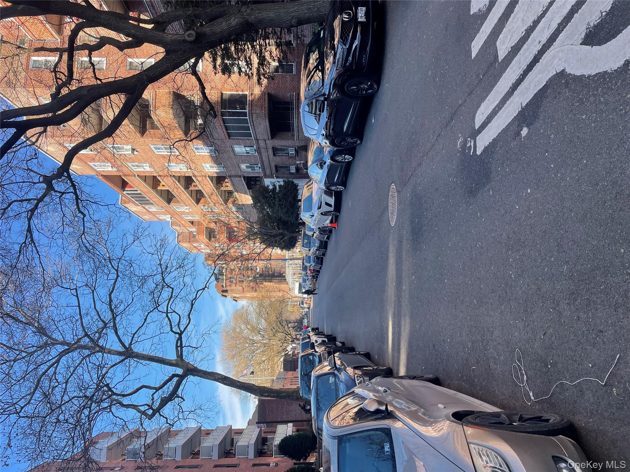 #15 photo, 83-40 Austin Street, Куинс ‖ Kew Gardens , NY 11415