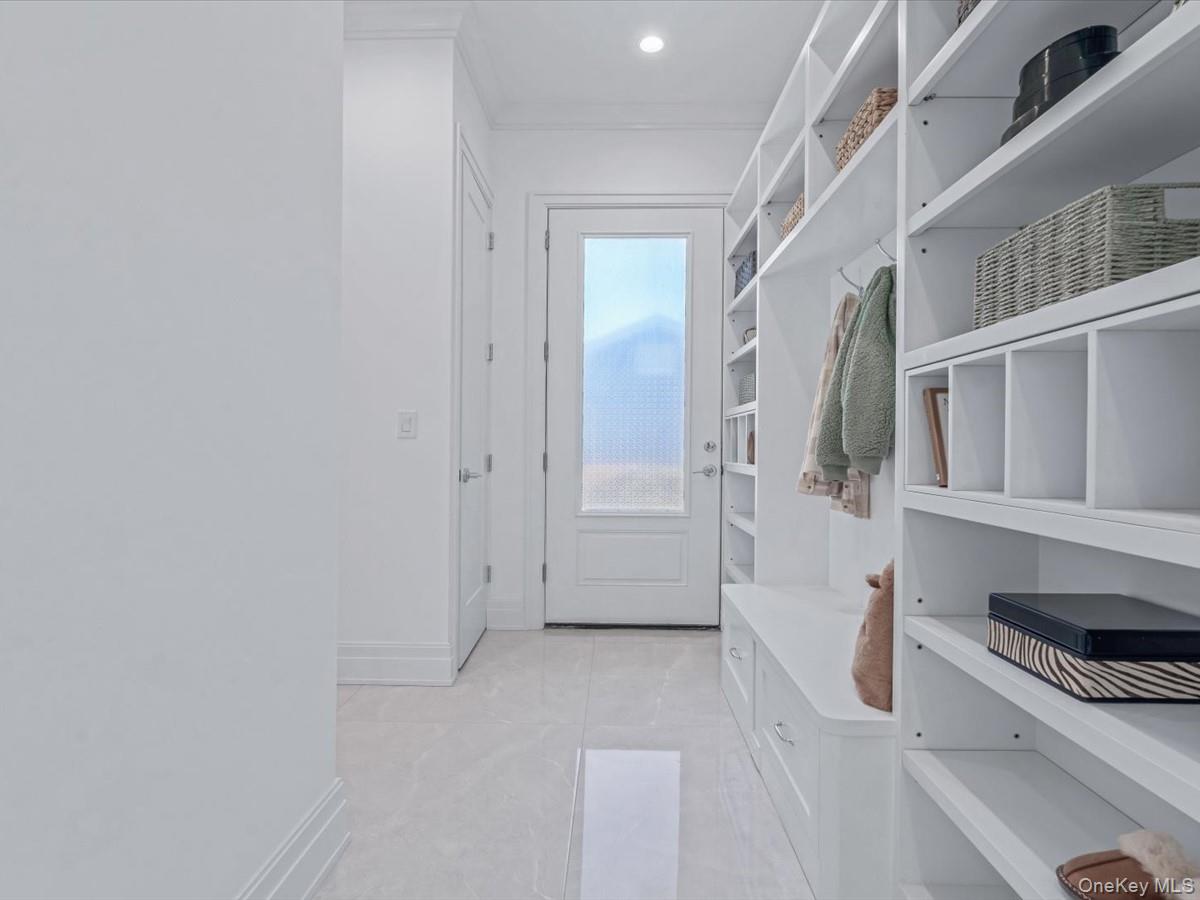 #11 photo, Great Neck, Great Neck , NY 11021