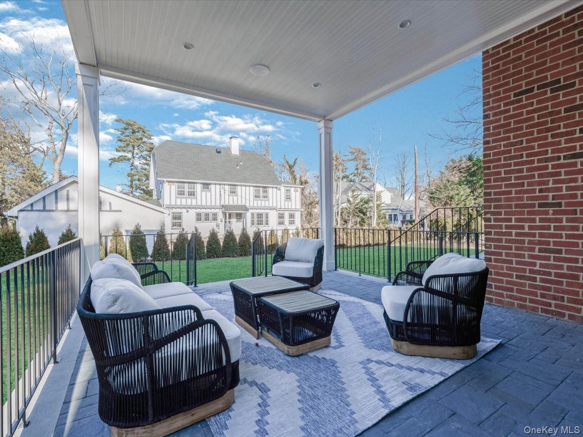 #5 photo, Great Neck, Great Neck , NY 11021