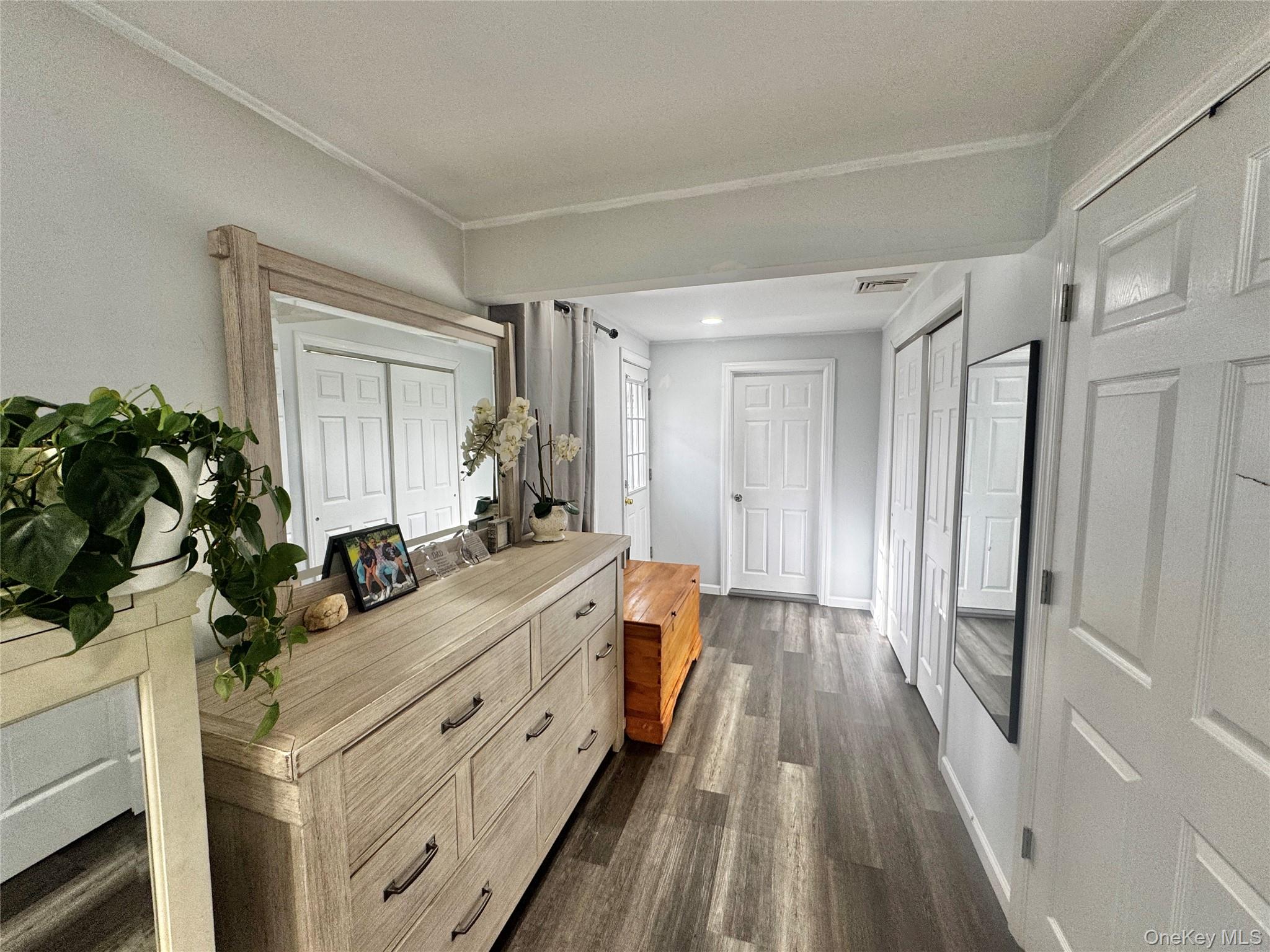 #13 photo, 6 VICTORIA Place, सफ़ोक काउंटी Mastic Beach , NY 11951