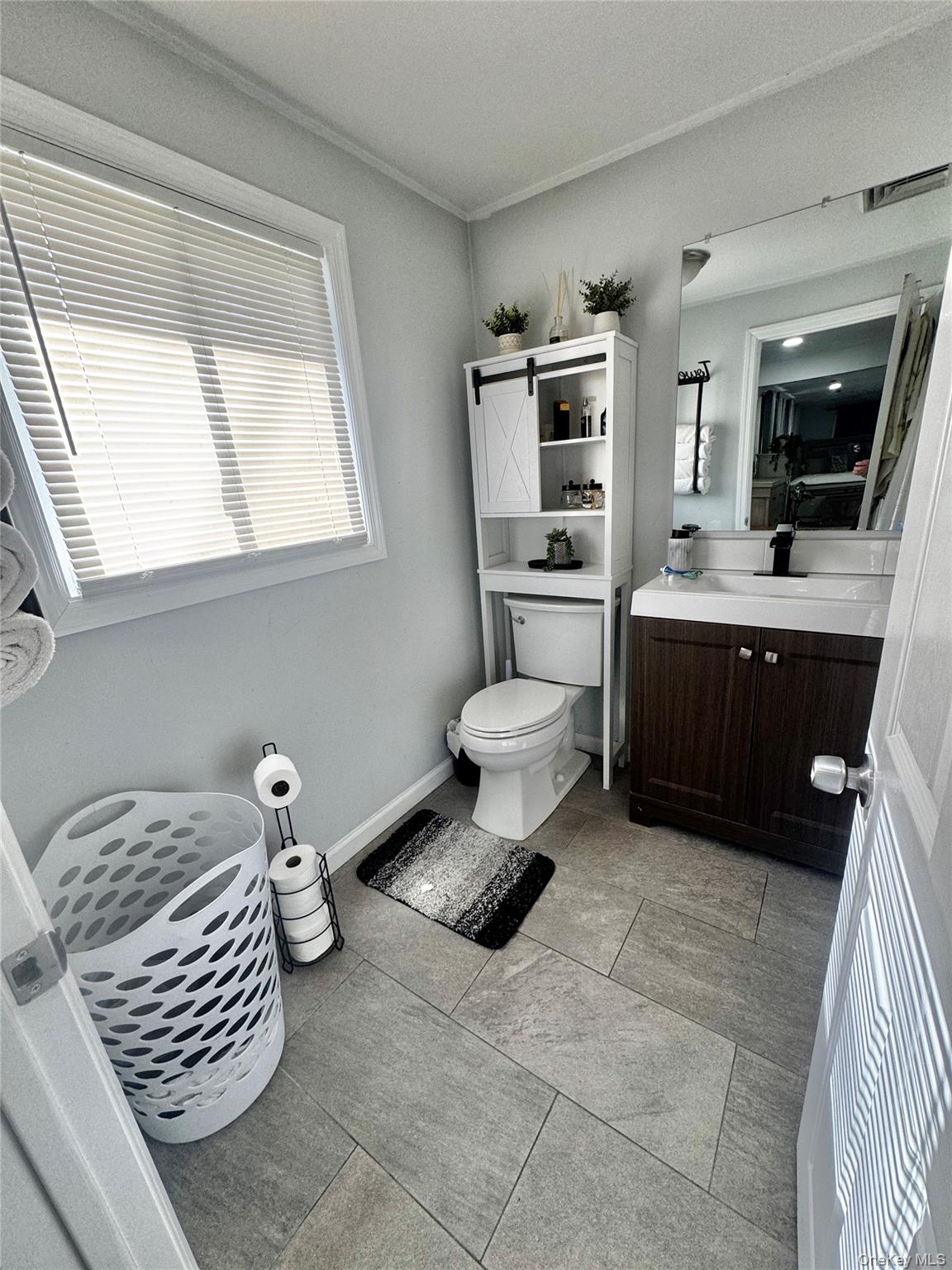 #17 photo, 6 VICTORIA Place, सफ़ोक काउंटी Mastic Beach , NY 11951