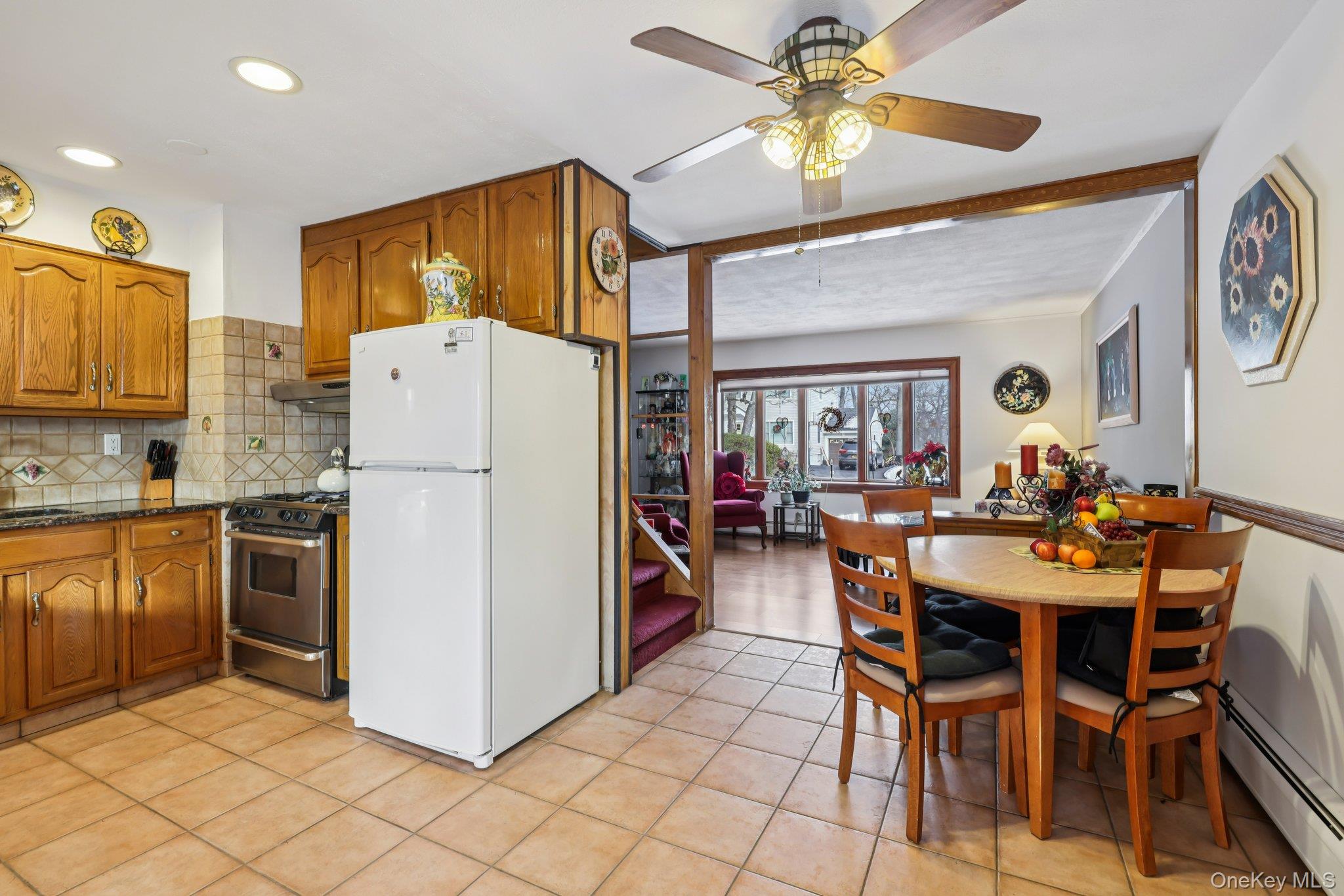 #12 photo, 375 Laurel Road, Pearl River , NY 10965