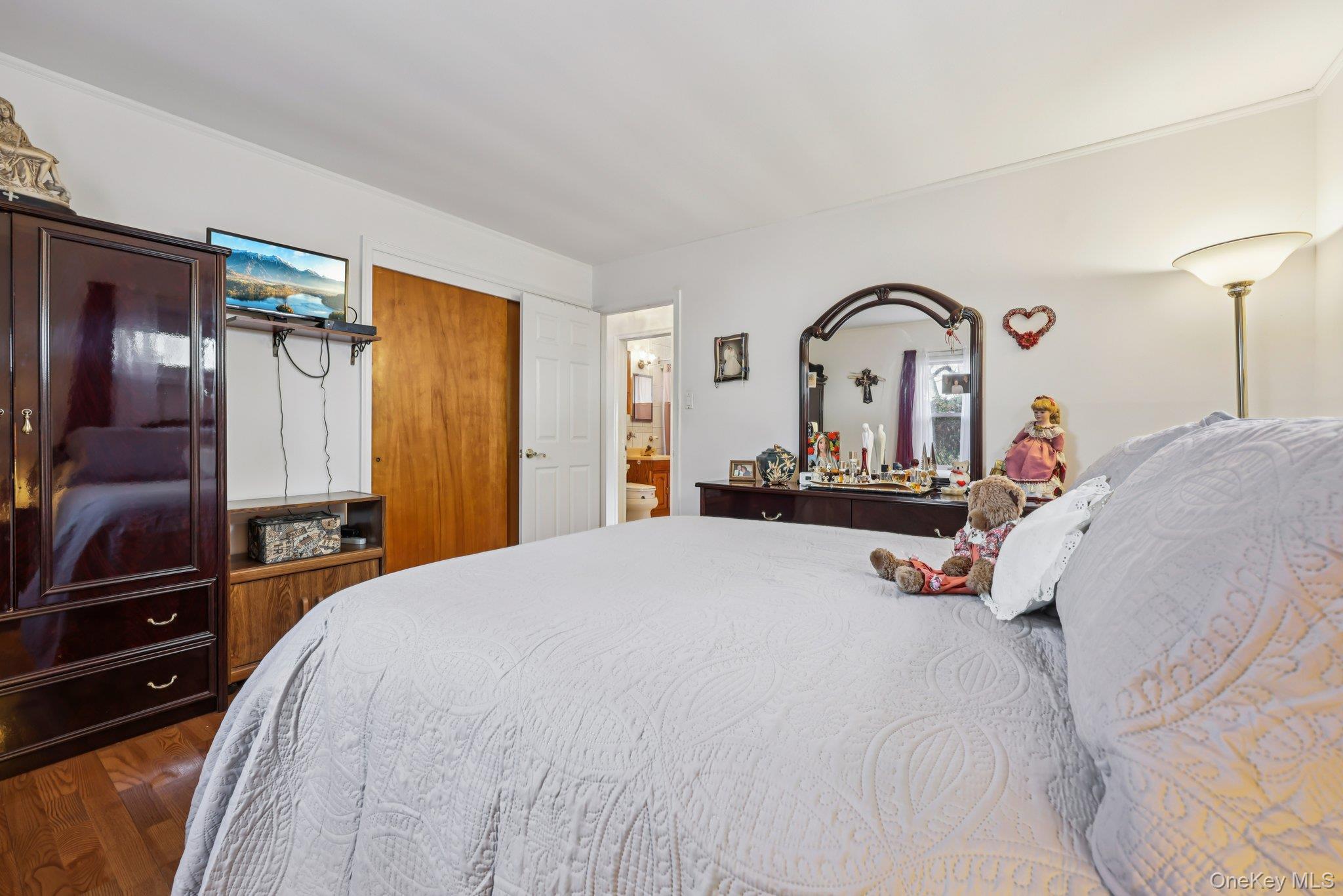 #17 photo, 375 Laurel Road, Pearl River , NY 10965