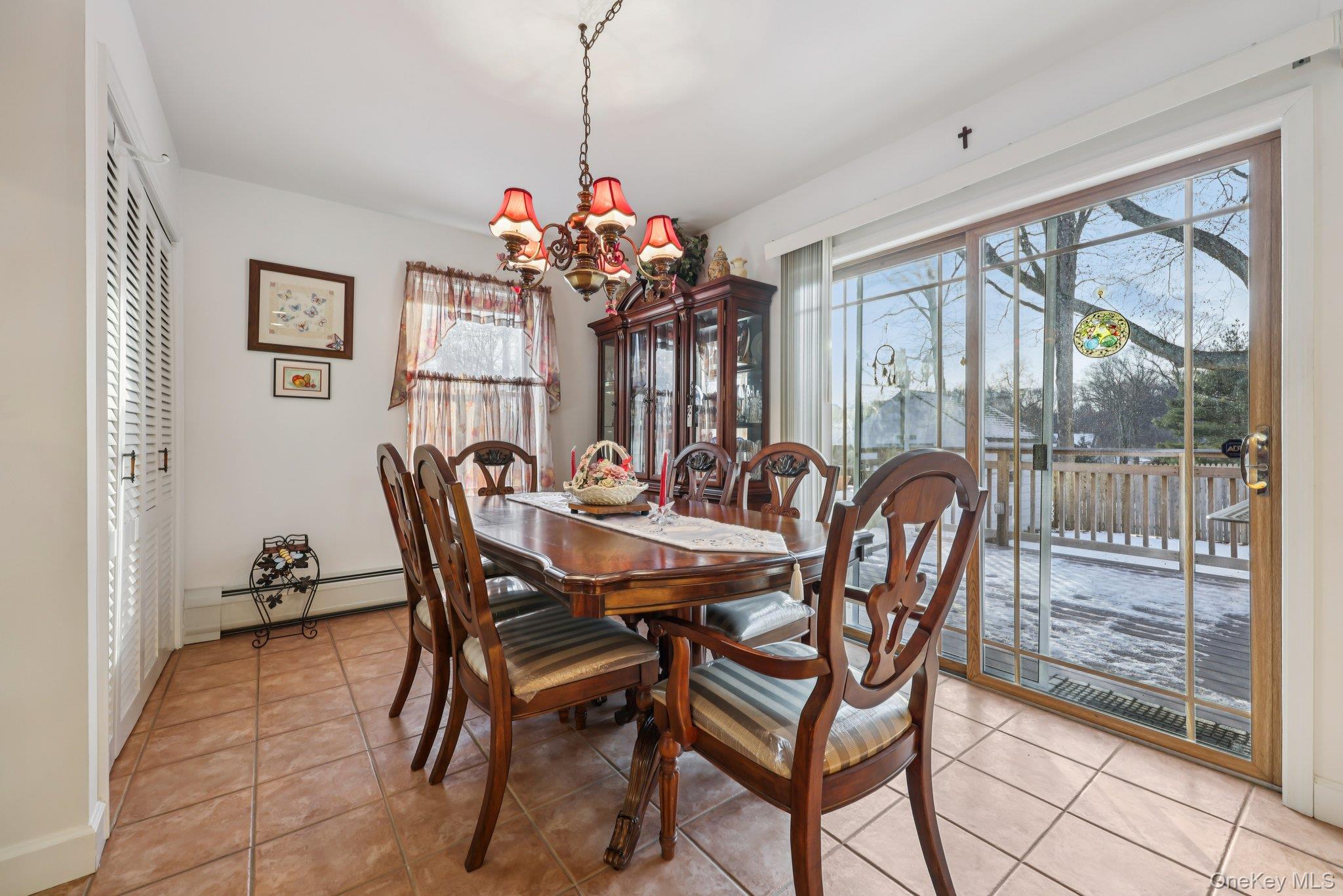 #9 photo, 375 Laurel Road, Pearl River , NY 10965