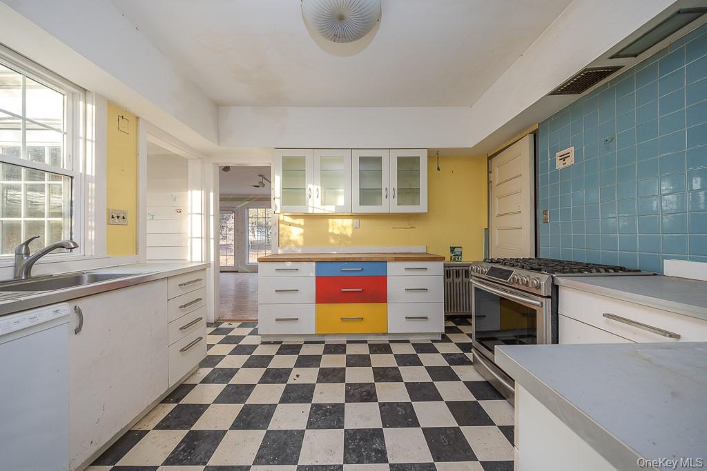 #16 photo, 102 W Wiley Street, Maybrook , NY 12543