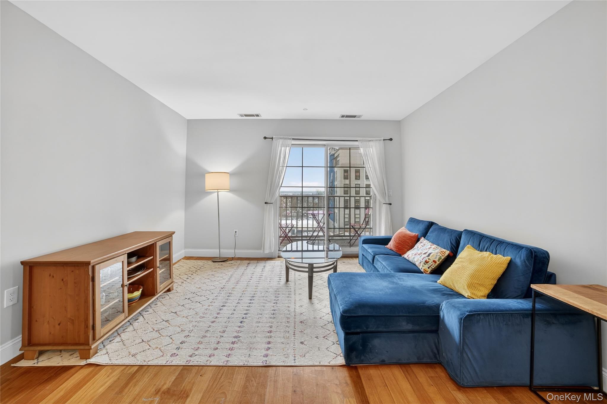 #10 photo, 543 Main Street, New Rochelle , NY 10601