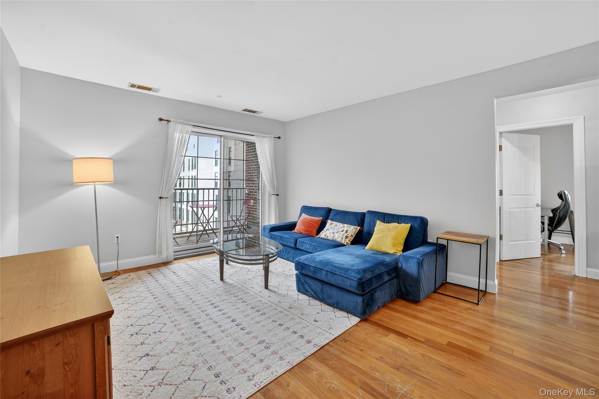 #11 photo, 543 Main Street, New Rochelle , NY 10601