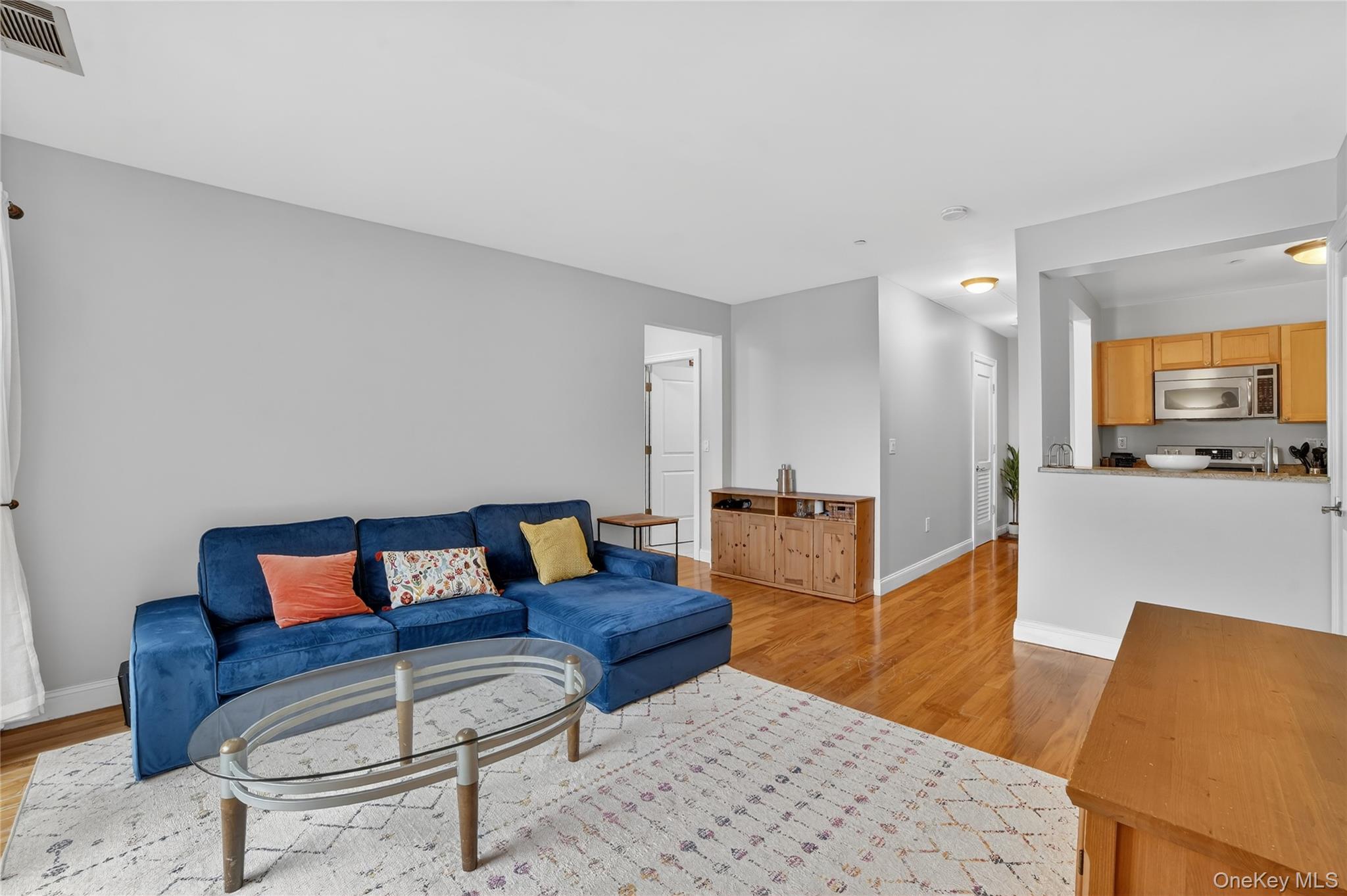 #12 photo, 543 Main Street, New Rochelle , NY 10601