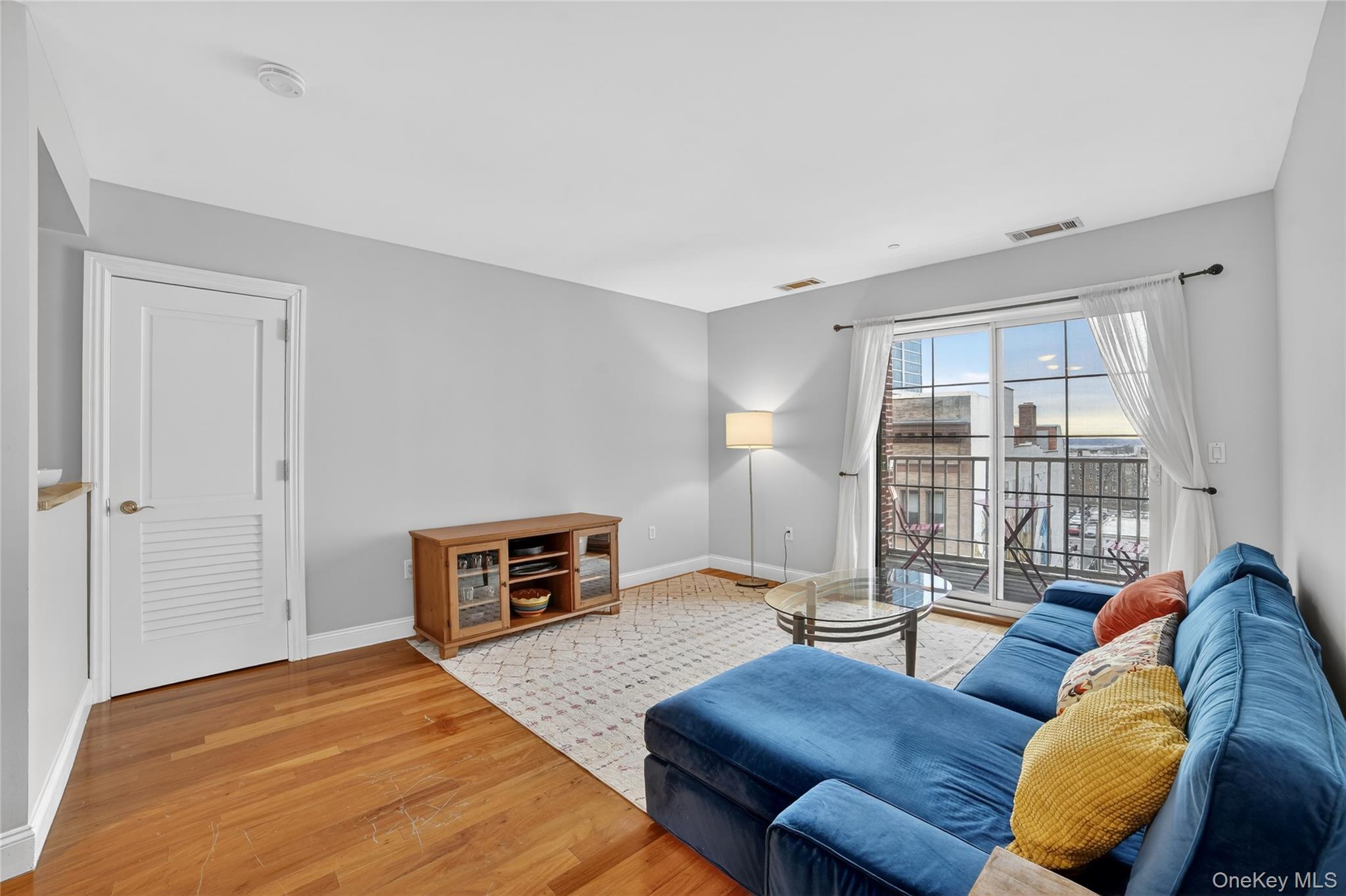 #15 photo, 543 Main Street, New Rochelle , NY 10601