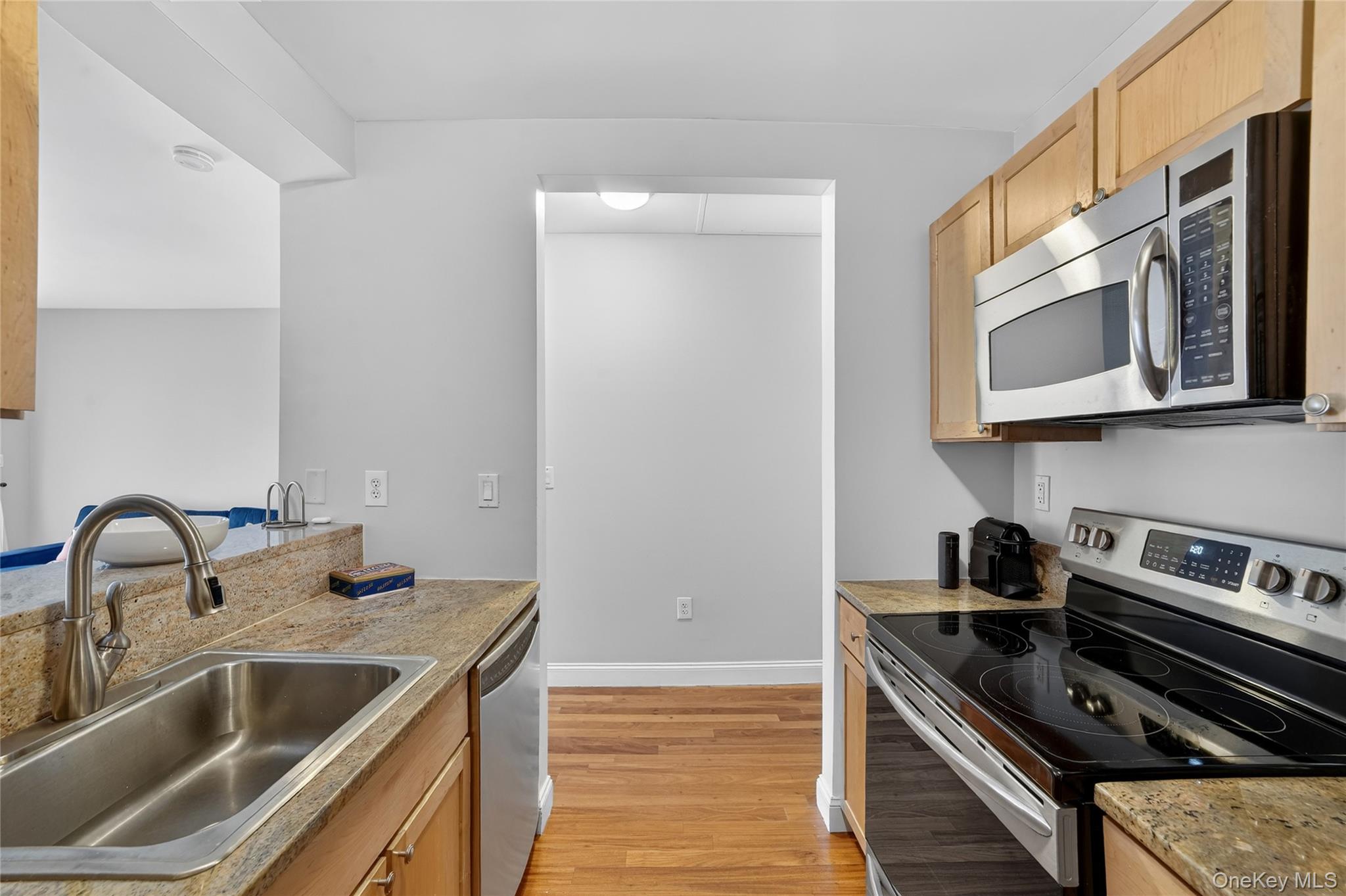 #7 photo, 543 Main Street, New Rochelle , NY 10601