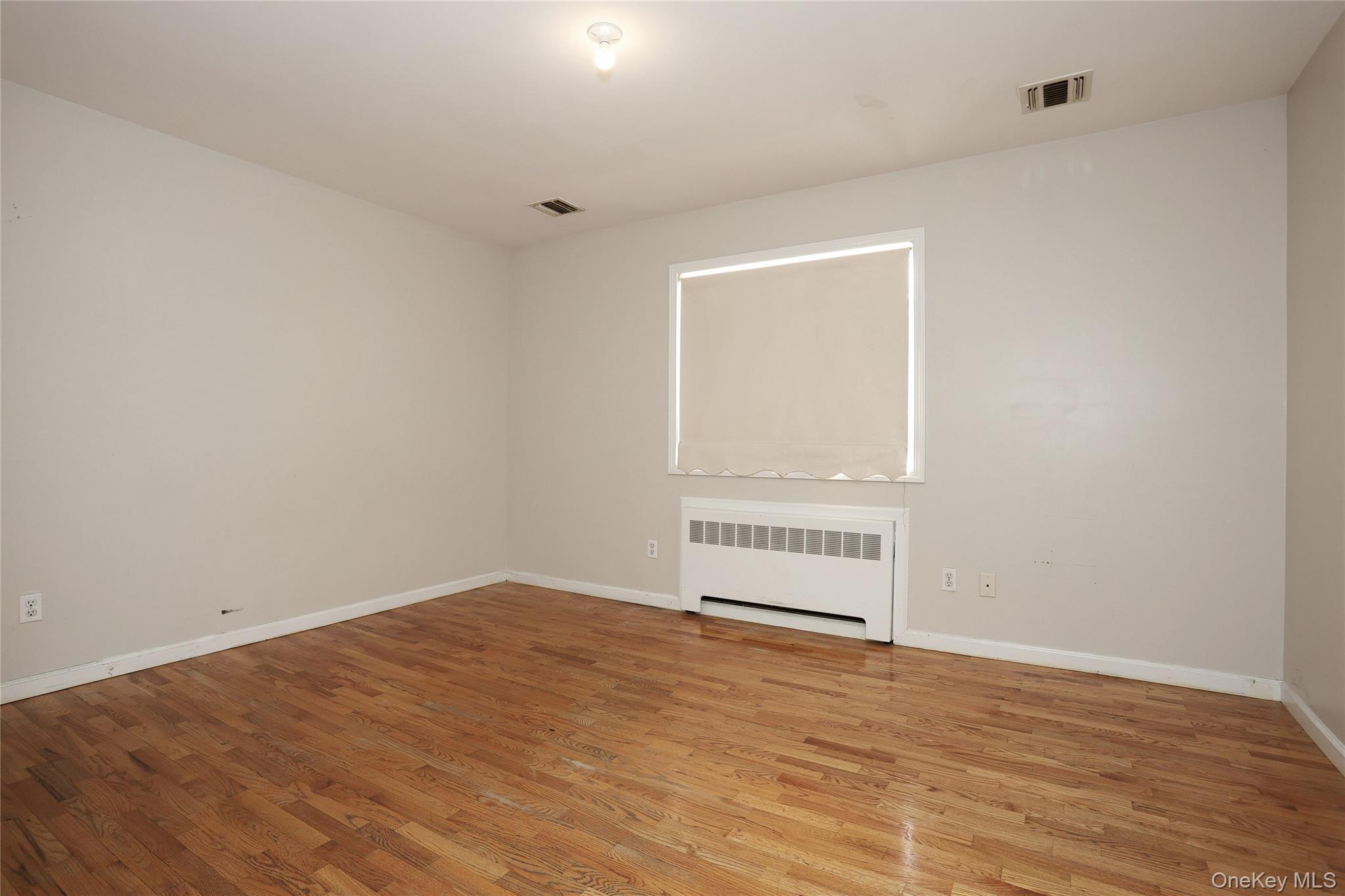 #20 photo, 11 Laura Place, Spring Valley , NY 10977