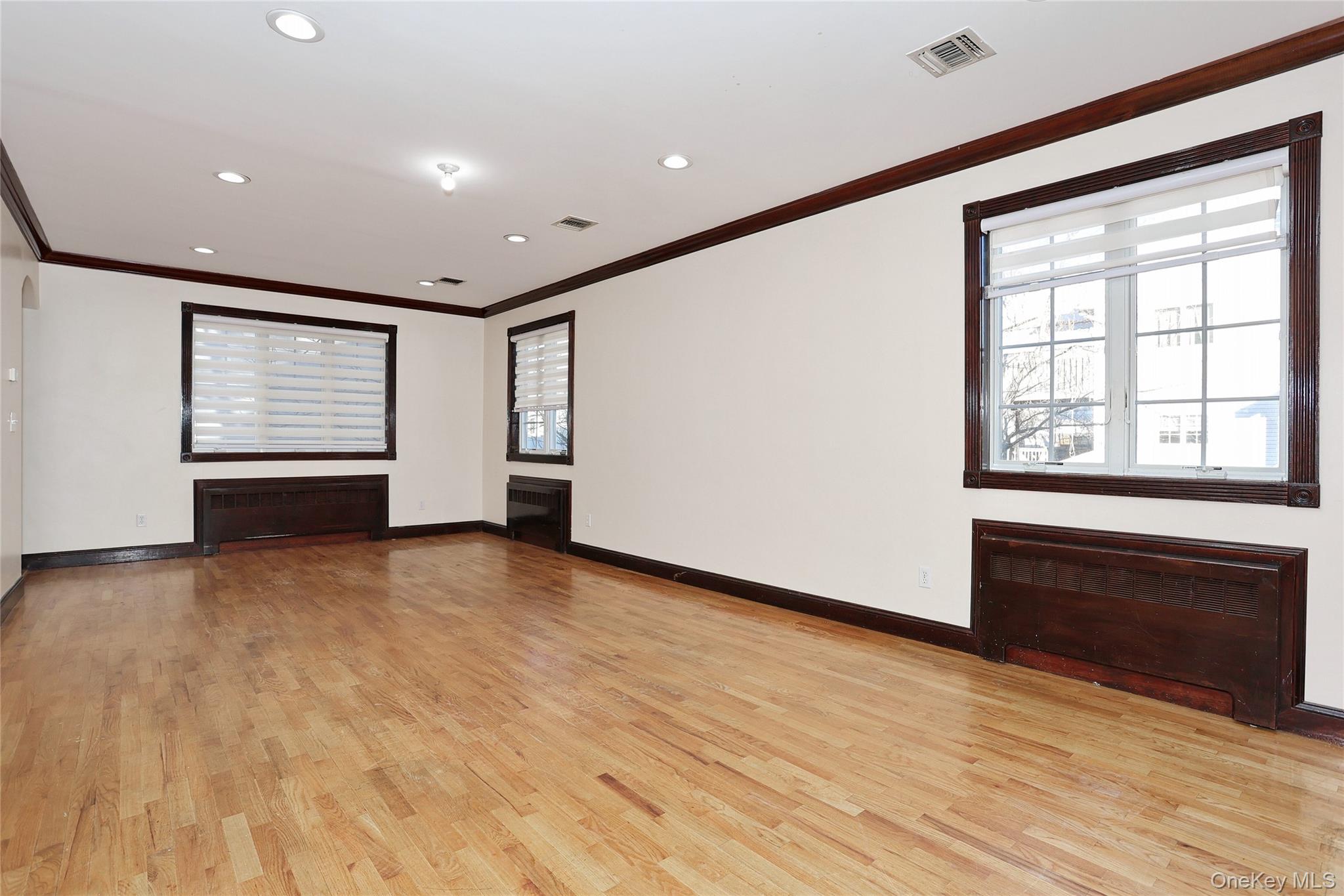 #8 photo, 11 Laura Place, Spring Valley , NY 10977