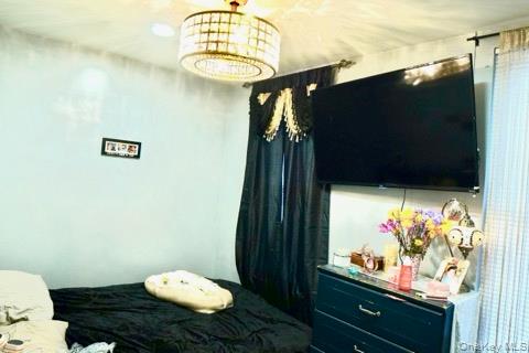 #4 photo, 364 Ashburton Avenue, Yonkers , NY 10701