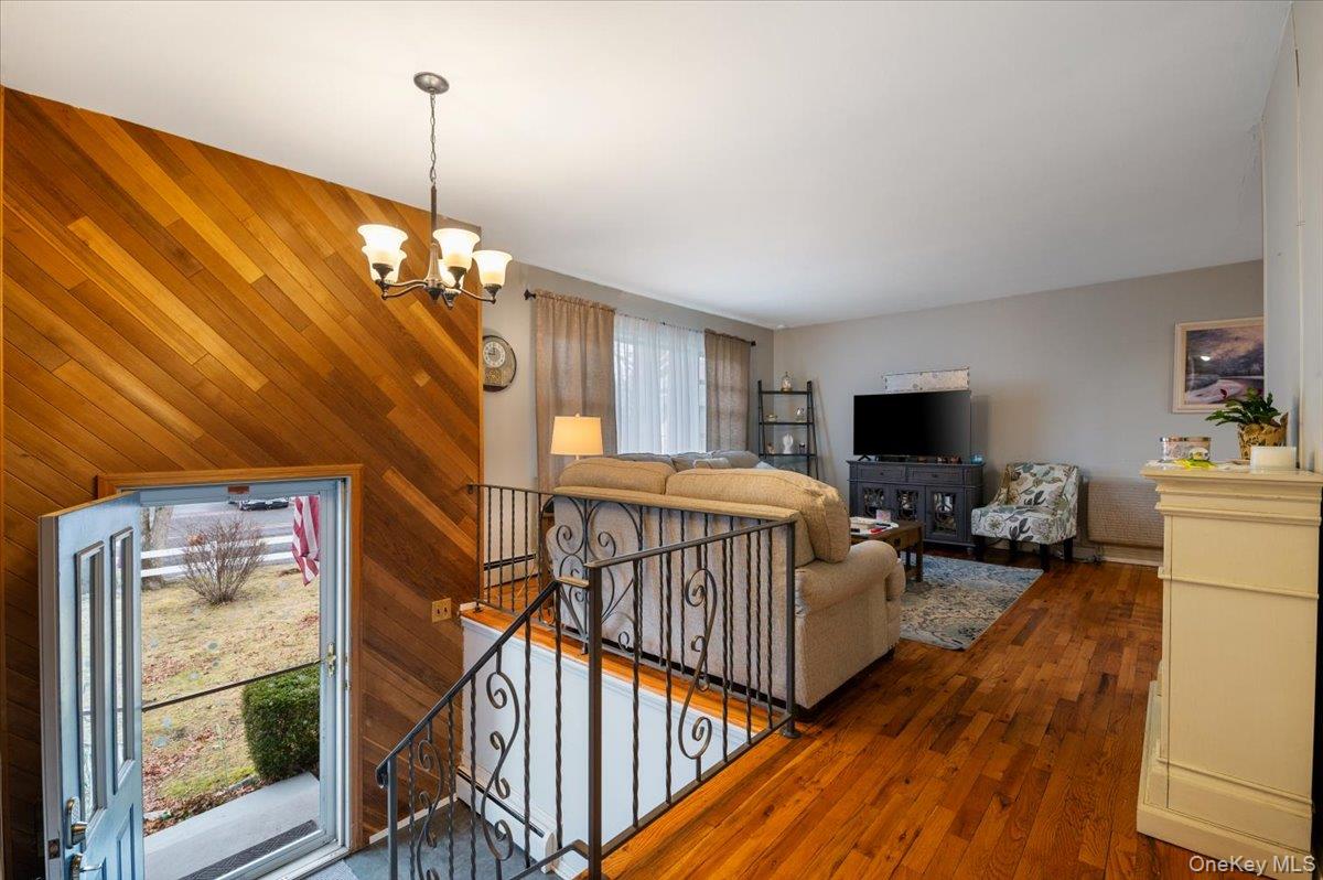 #3 photo, 1131 Udall Road, Bay Shore , NY 11706