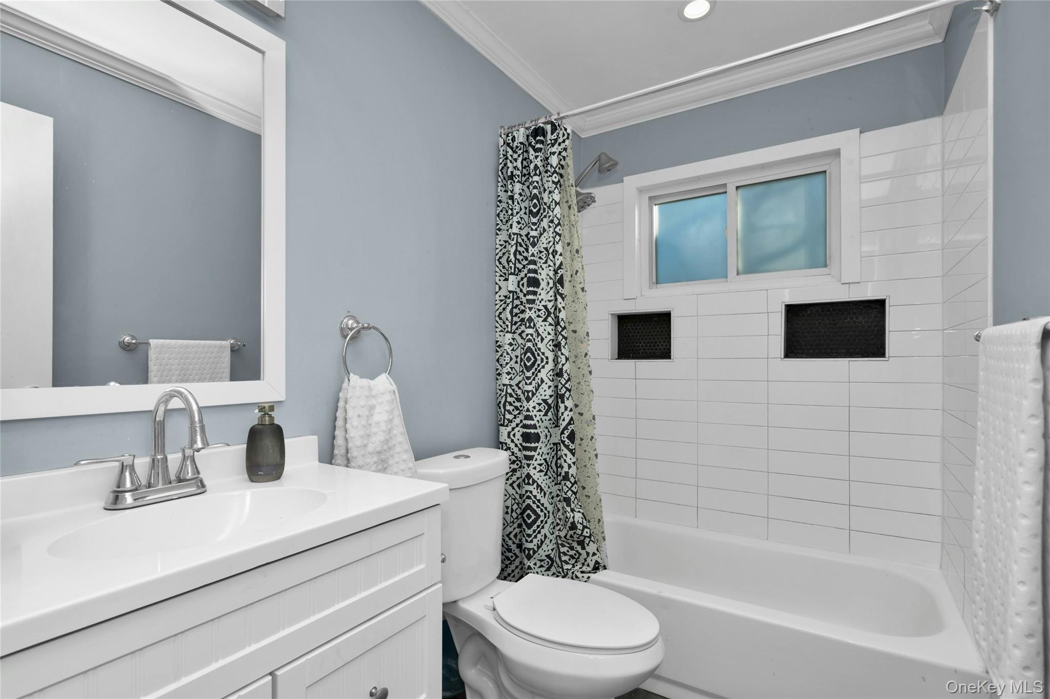 #18 photo, 102A Claremont Avenue, West Babylon , NY 11704