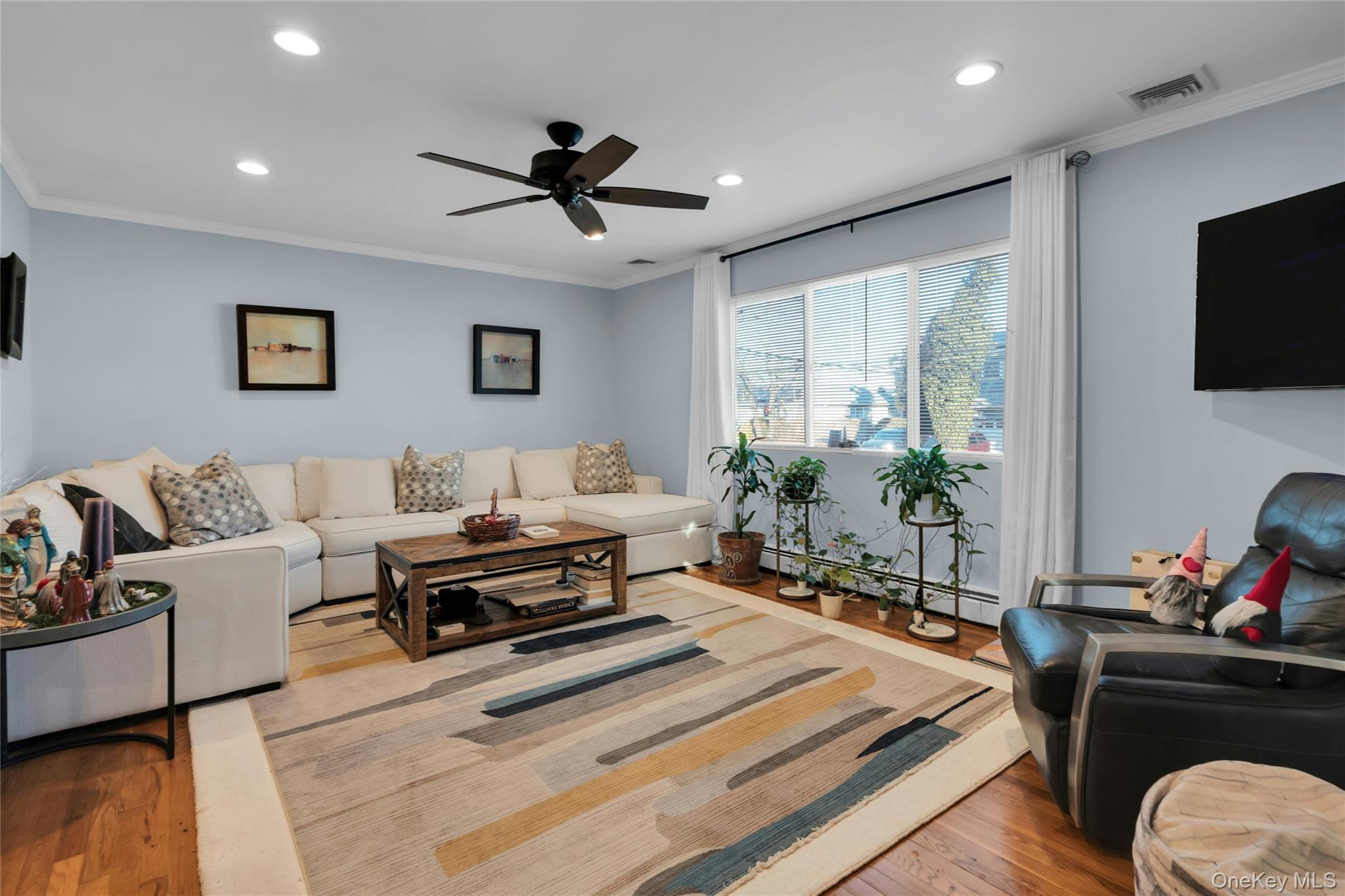 #7 photo, 102A Claremont Avenue, West Babylon , NY 11704