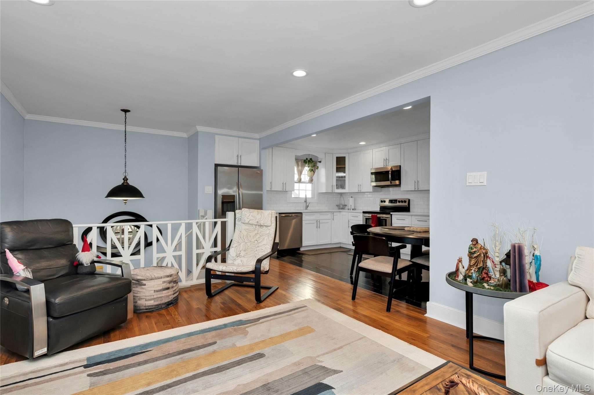 #9 photo, 102A Claremont Avenue, West Babylon , NY 11704