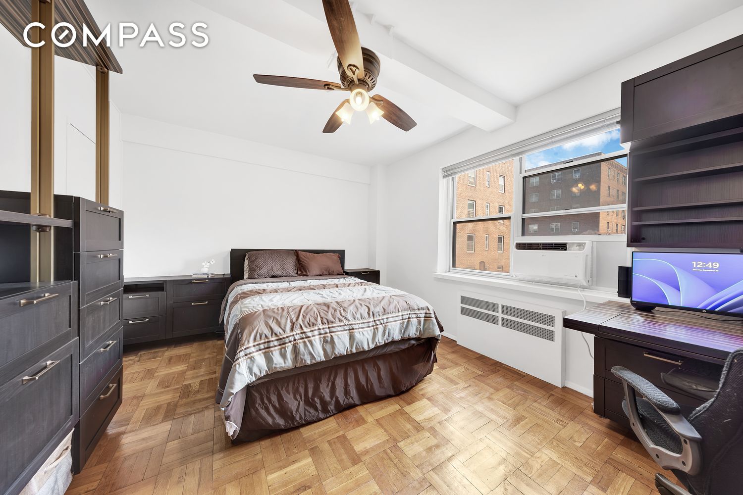 #6 photo, 530 Grand Street, 맨해튼 Lower East Side , NY 10002