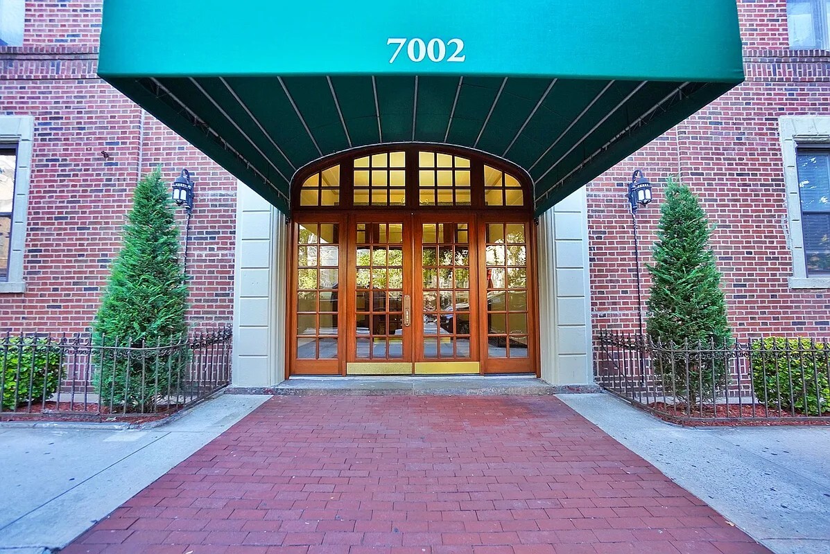 #14 photo, 7002 RIDGE Boulevard, Bay Ridge , NY 11209