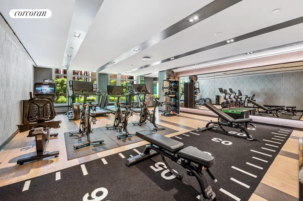 #15 photo, 218 W 103RD Street, מנהטן Manhattan Valley , NY 10025