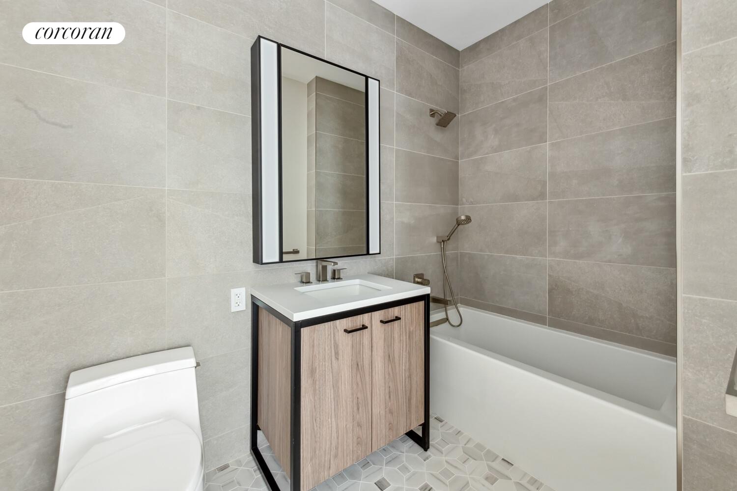 #7 photo, 218 W 103RD Street, מנהטן Manhattan Valley , NY 10025